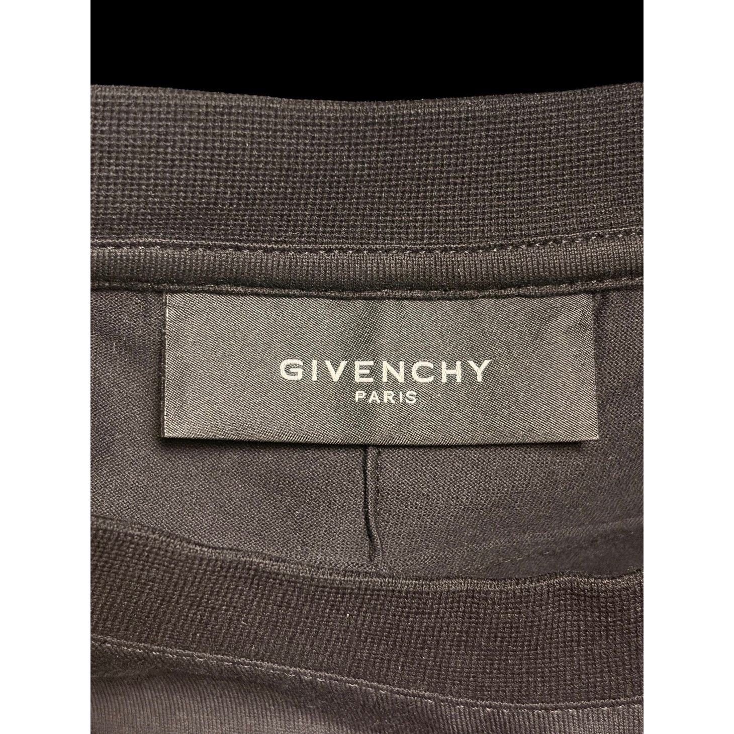 Givenchy Authentic Givenchy Paris Bull's Eye Target Graphic T-Shirt Size US L / EU 52-54 / 3 - 6 Thumbnail