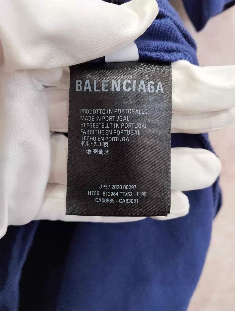 Balenciaga Balenciaga Ladies Coca-Cola short-sleeve T-shirt Size M / US 6-8 / IT 42-44 - 4 Thumbnail