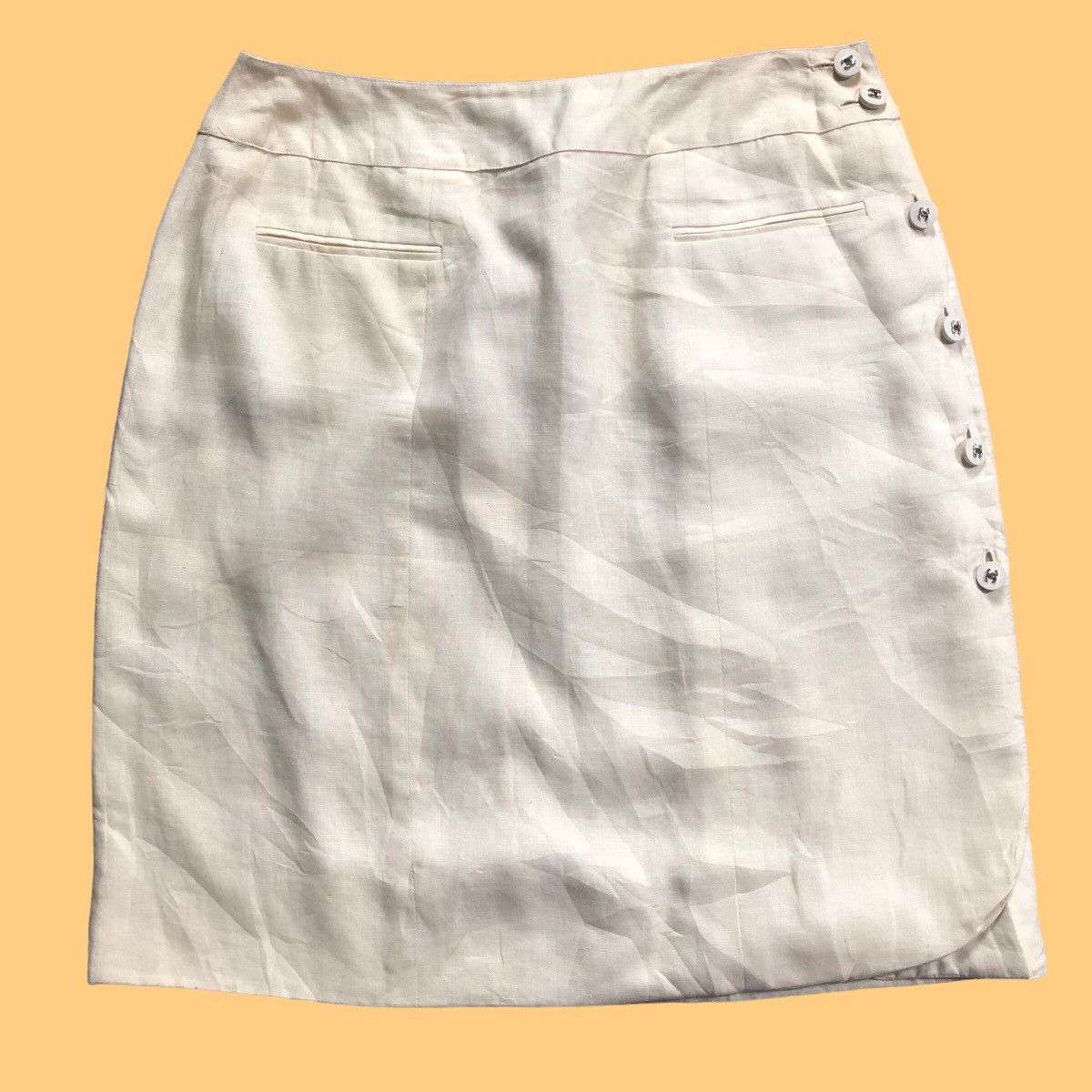 Chanel Chanel Boutique 96P Skirt Suits Ivory Silk Lining Size 28" / US 6 / IT 42 - 1 Thumbnail