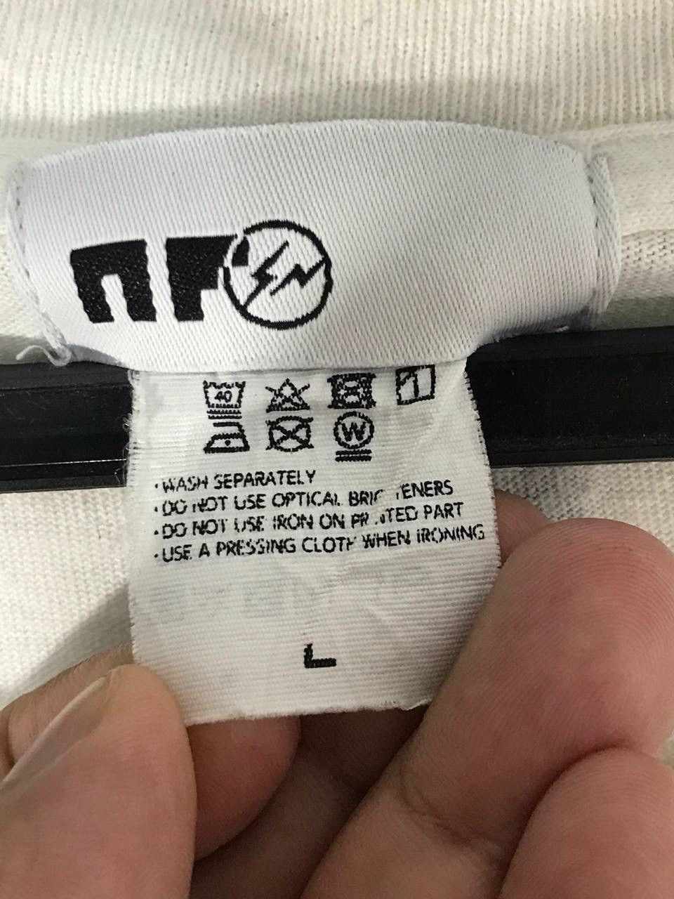 Fragment Design simple design Size US L / EU 52-54 / 3 - 7 Thumbnail