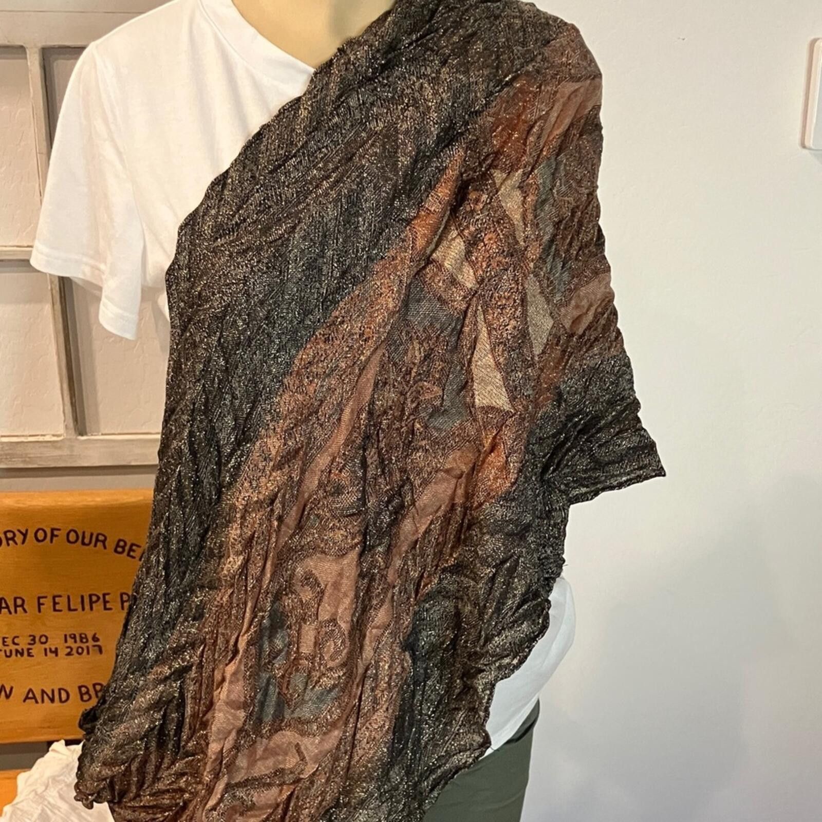 Other NIB Elegant Brown and Black Women's Scarf Size ONE SIZE - 2 Thumbnail
