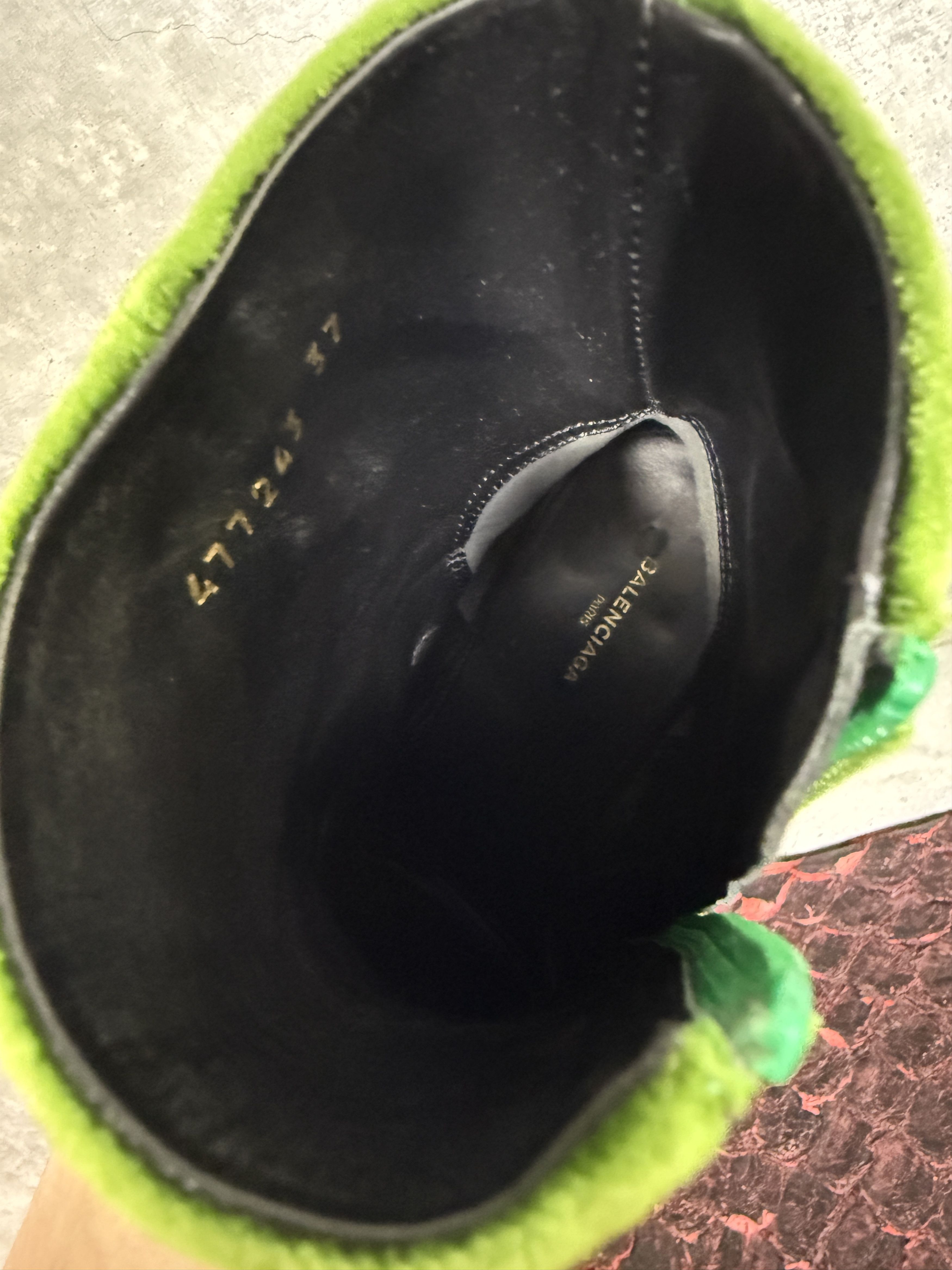 Balenciaga Balenciaga Ville Velvet/Leather Ankle Boots Size US 7 / IT 37 - 8 Thumbnail