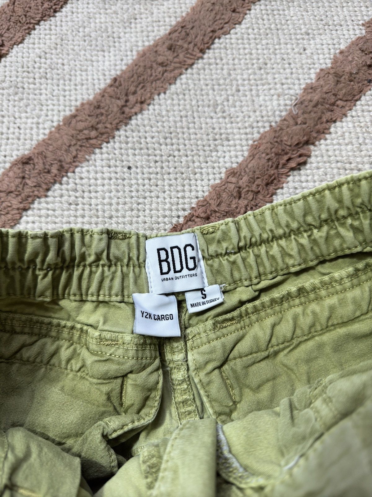 Bdg BDG MULTIPOCKET Y2K CARGO 2000s PANTS Size 26" / US 2 / IT 38 - 4 Thumbnail