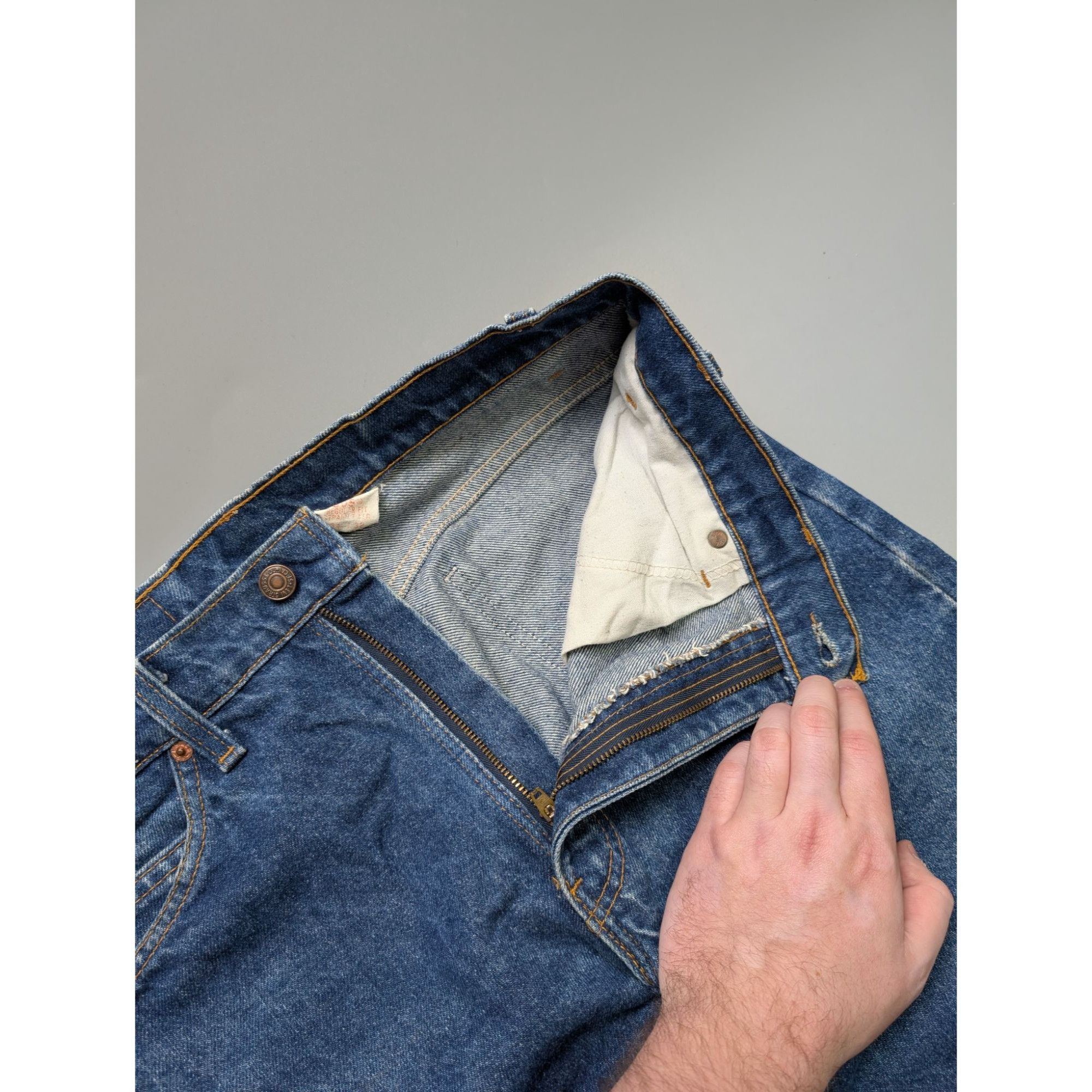 Levi's Levi's 505 Made In USA Orange Tab Indigo Denim Jeans (Y1074) Size US 34 / EU 50 - 6 Thumbnail