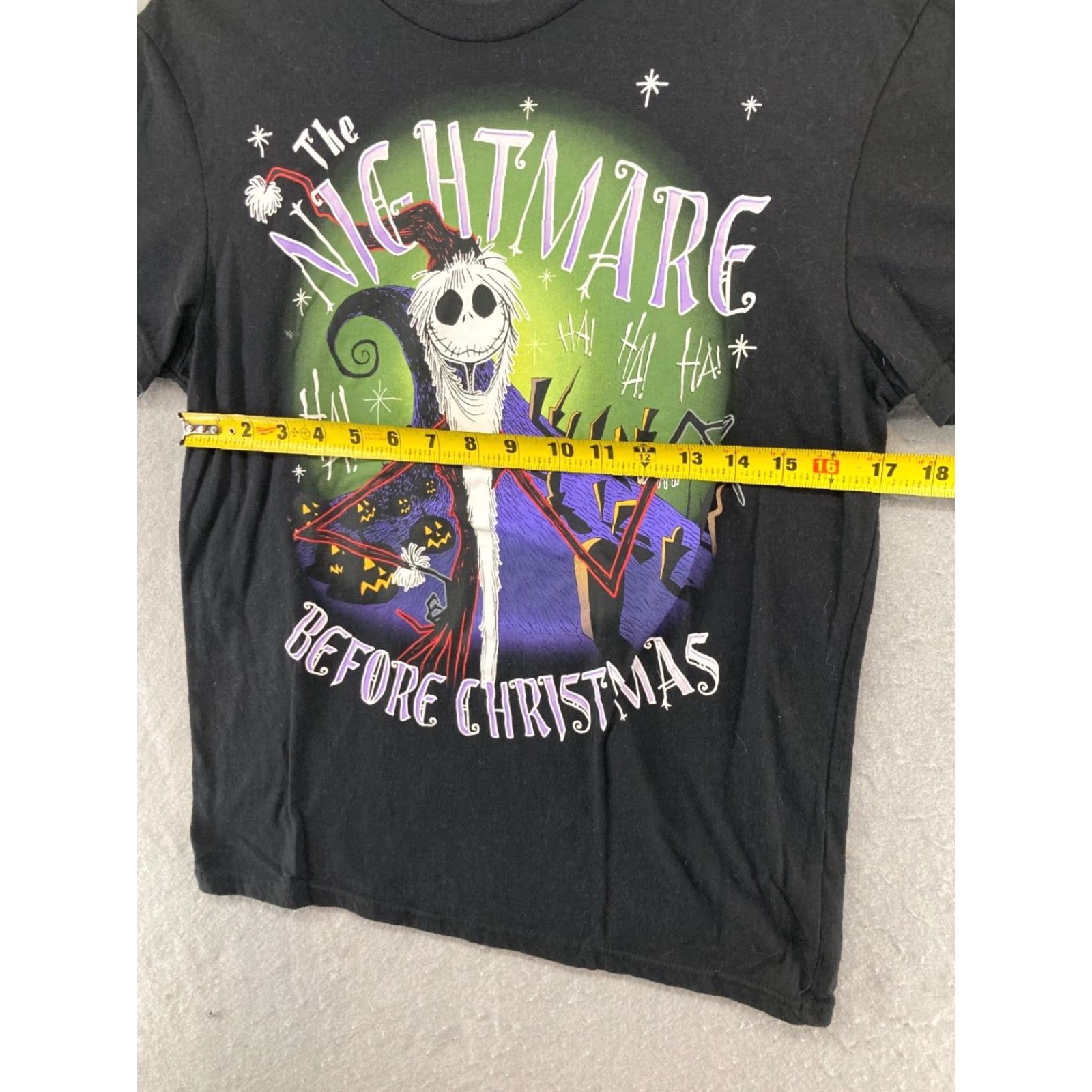 Vintage The Nightmare Before Christmas Mens TShirt M Black Santa Jack Skellington Size US M / EU 48-50 / 2 - 3 Thumbnail