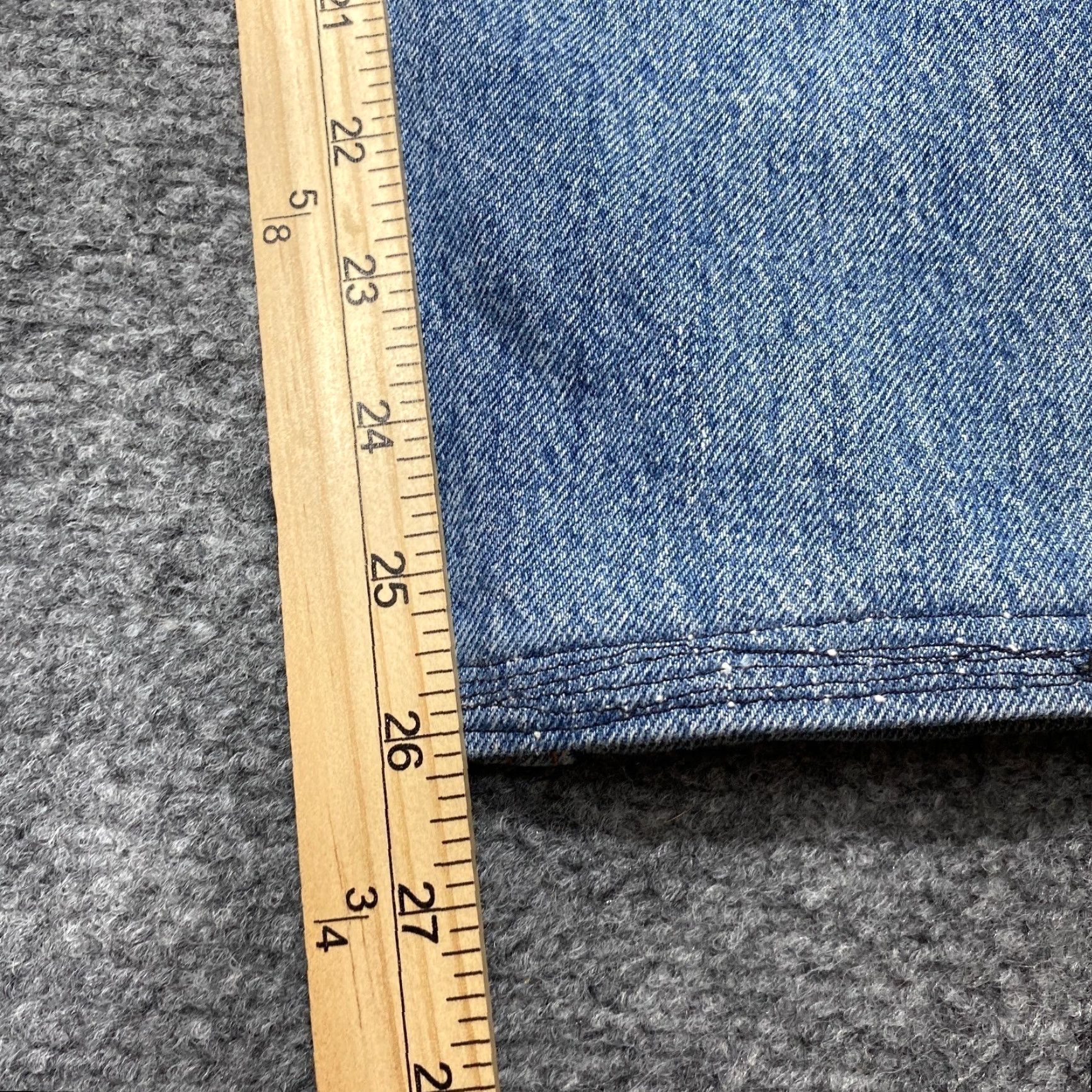 Levi's VINTAGE Levi's Jeans Men 38x26 Blue 501 Button Fly Classic Straight 80s 90s Logo Workwear Cowboy Accessories Mens Jeans Size US 38 / EU 54 - 4 Thumbnail