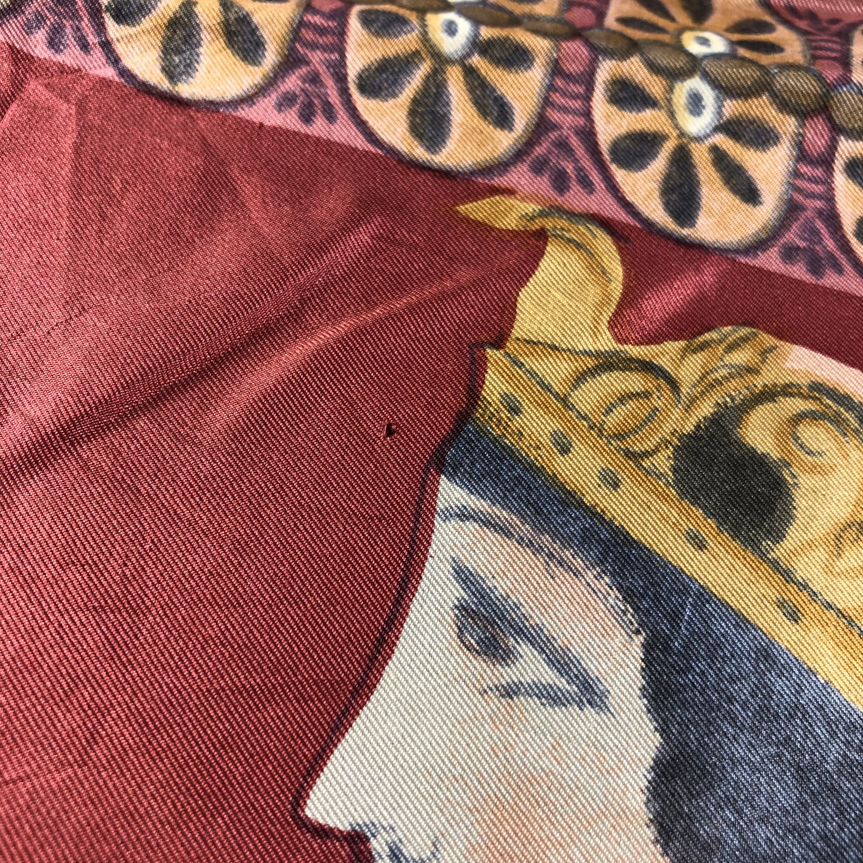 Vintage Greek Soldiers Hand Rolled Silk Scarf M449 Size ONE SIZE - 5 Thumbnail