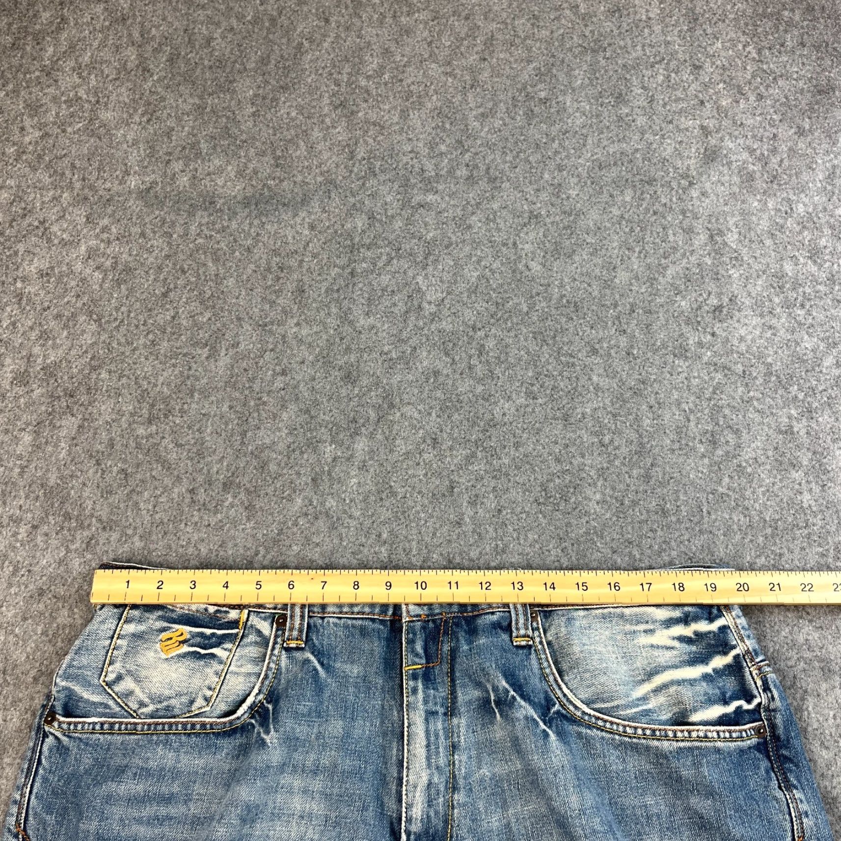 Rocawear Rocawear Mens Denim Shorts W40 Blue Baggy Y2K hip Hop Grunge Skater Vintage 90s Bermuda Casual 90s Hip Hop Mens Regular Blue Denim Shorts W40 Size US 40 / EU 56 - 6 Thumbnail