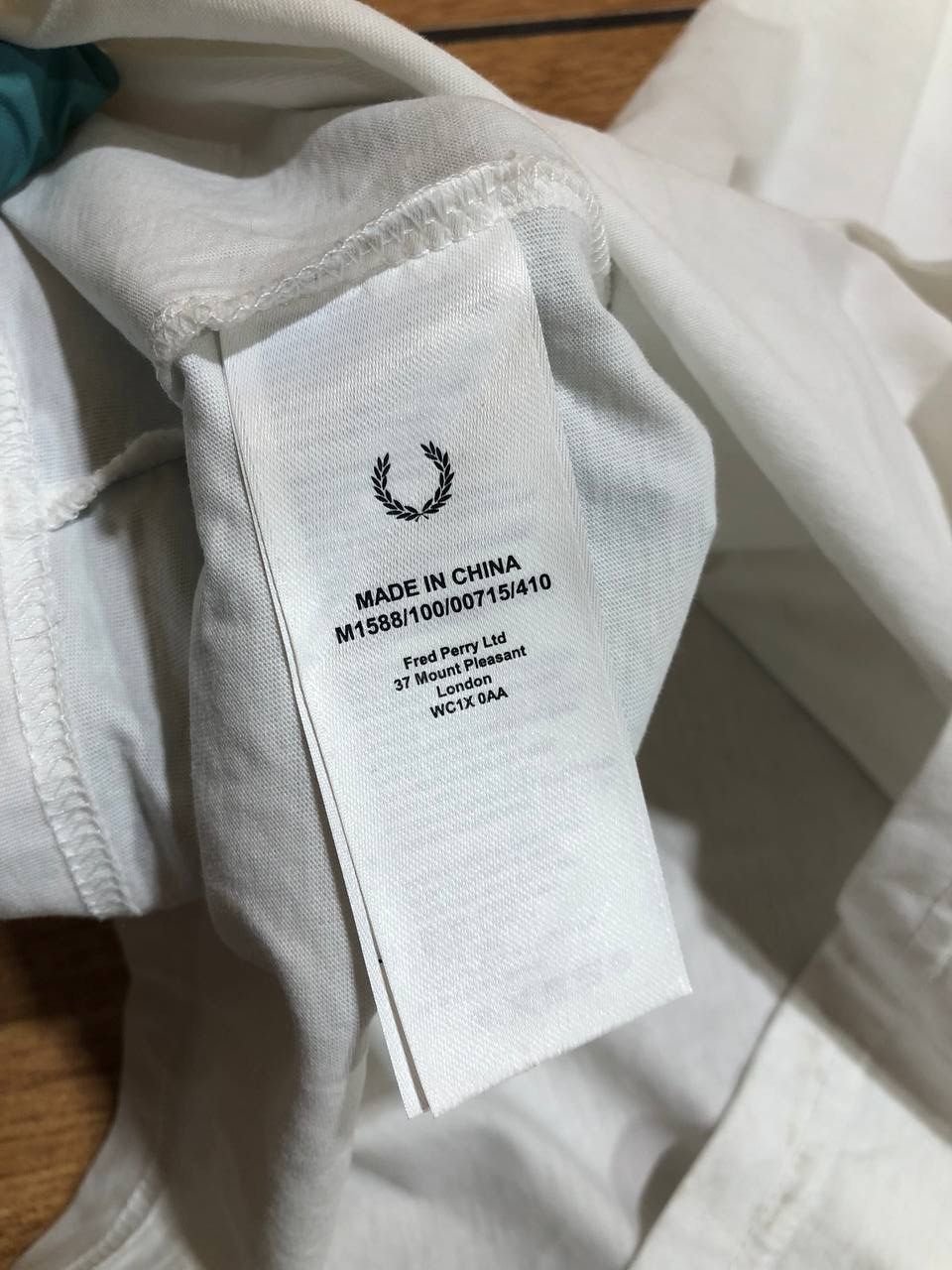 Fred Perry Fred Perry Embroidered Logo Short Sleeve T-Shirt Size XL Size US XL / EU 56 / 4 - 3 Thumbnail