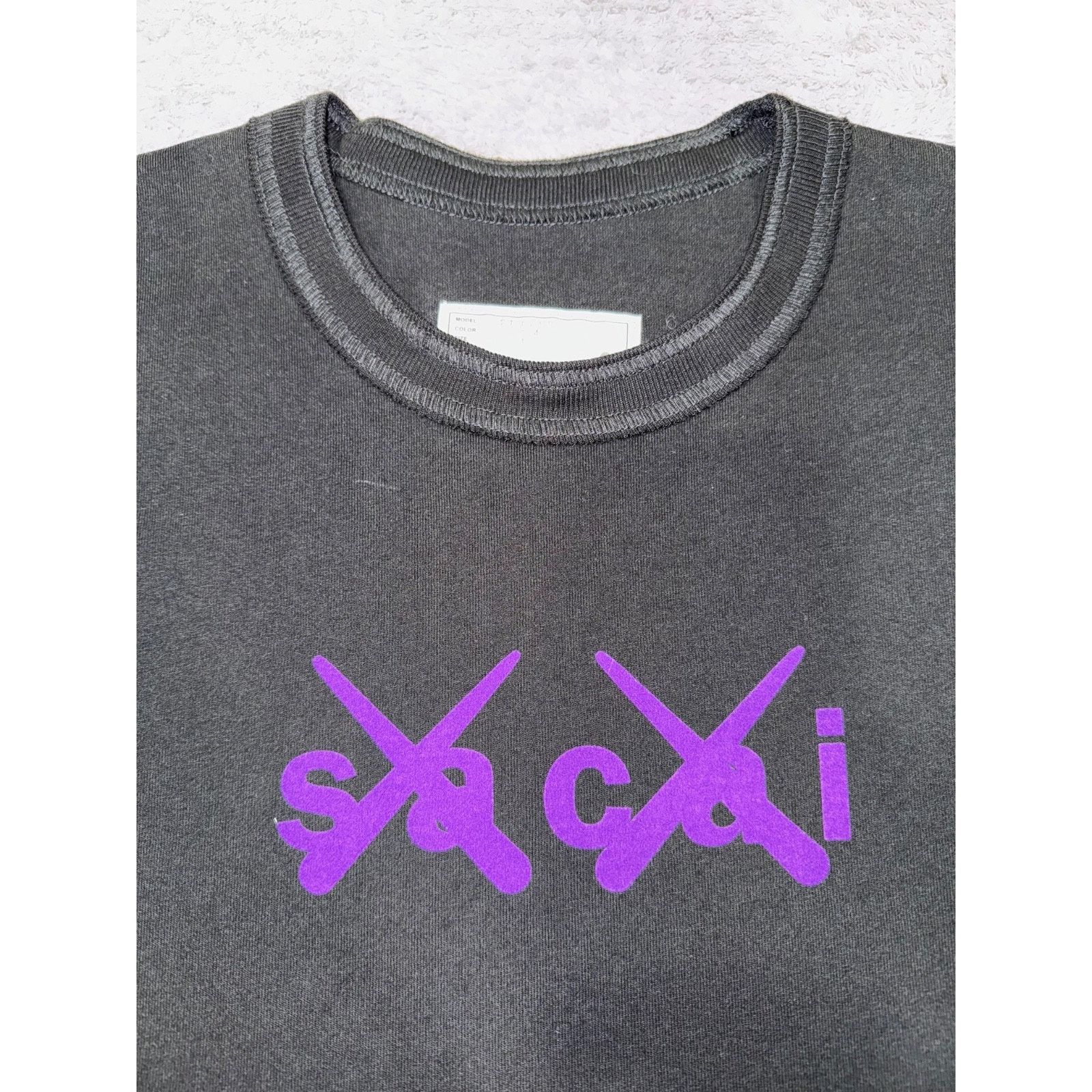 Sacai Sacai x KAWS Logo SS Tee Cotton Short Sleeve T-Shirt 3 Large Size US L / EU 52-54 / 3 - 5 Thumbnail