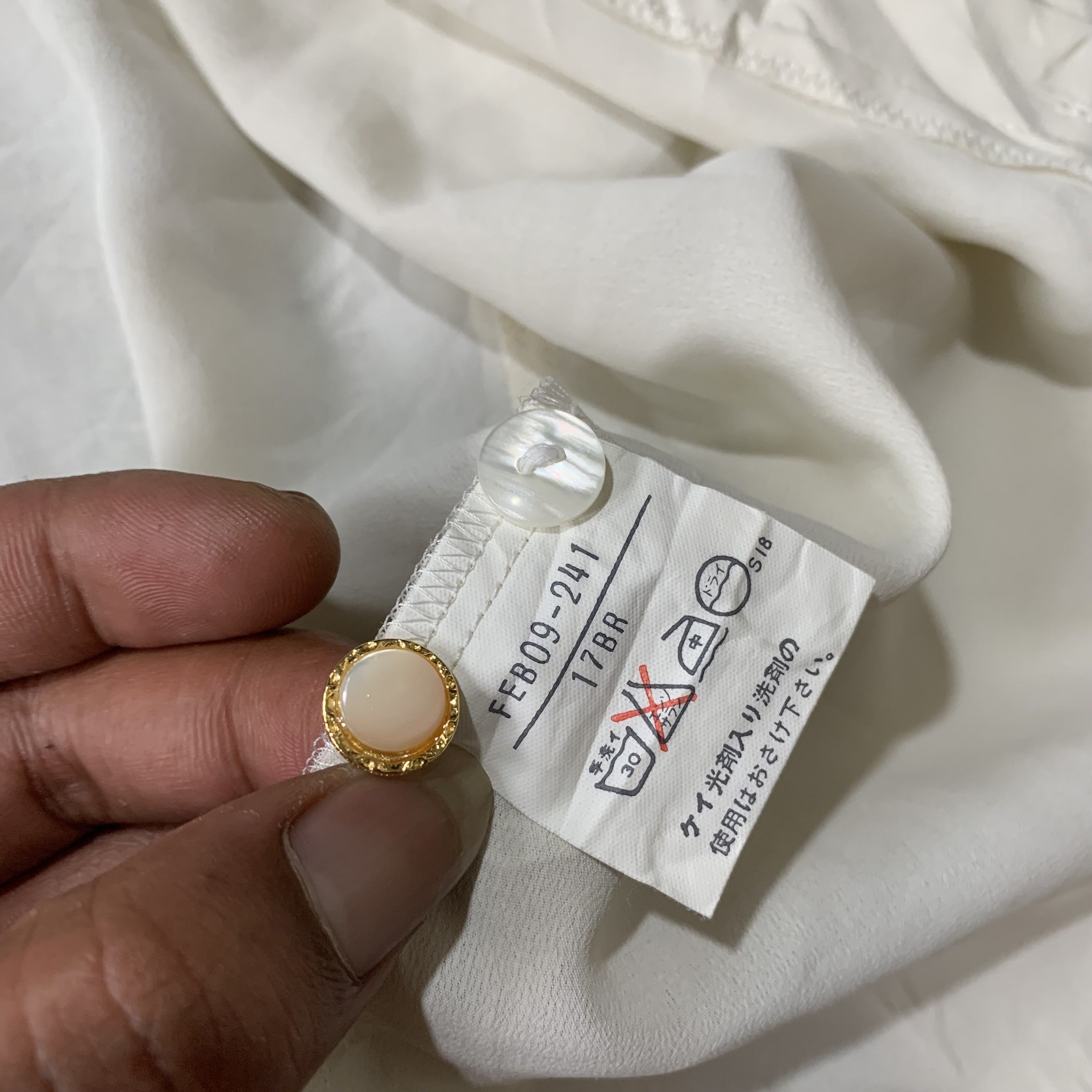 Burberry 2000s Burberrys Napoleon Button Shirt Blouse Size US M / EU 48-50 / 2 - 8 Thumbnail
