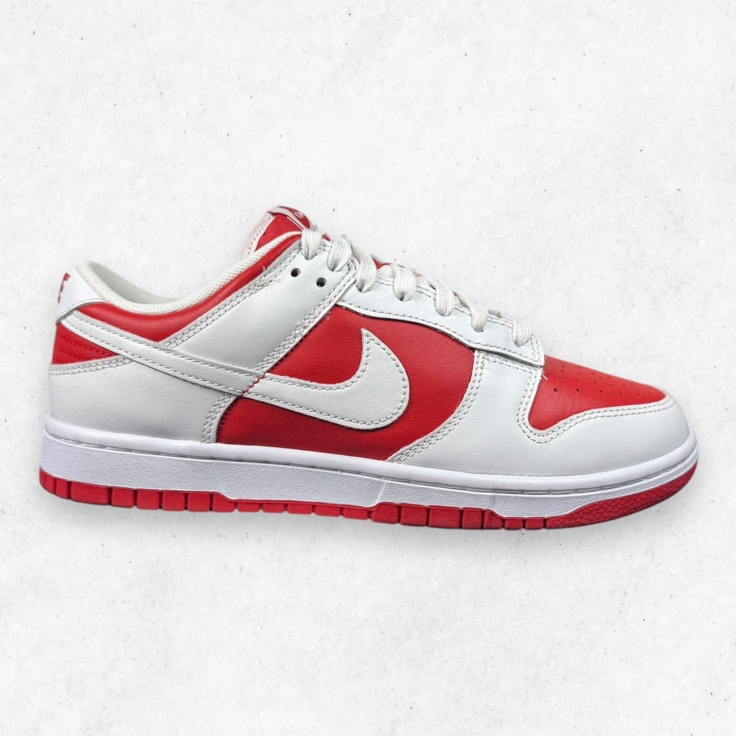 Nike Nike Dunk Low Championship Red White Men's 7.5 DD1391-600 Size US 7.5 / EU 40-41 - 1 Thumbnail