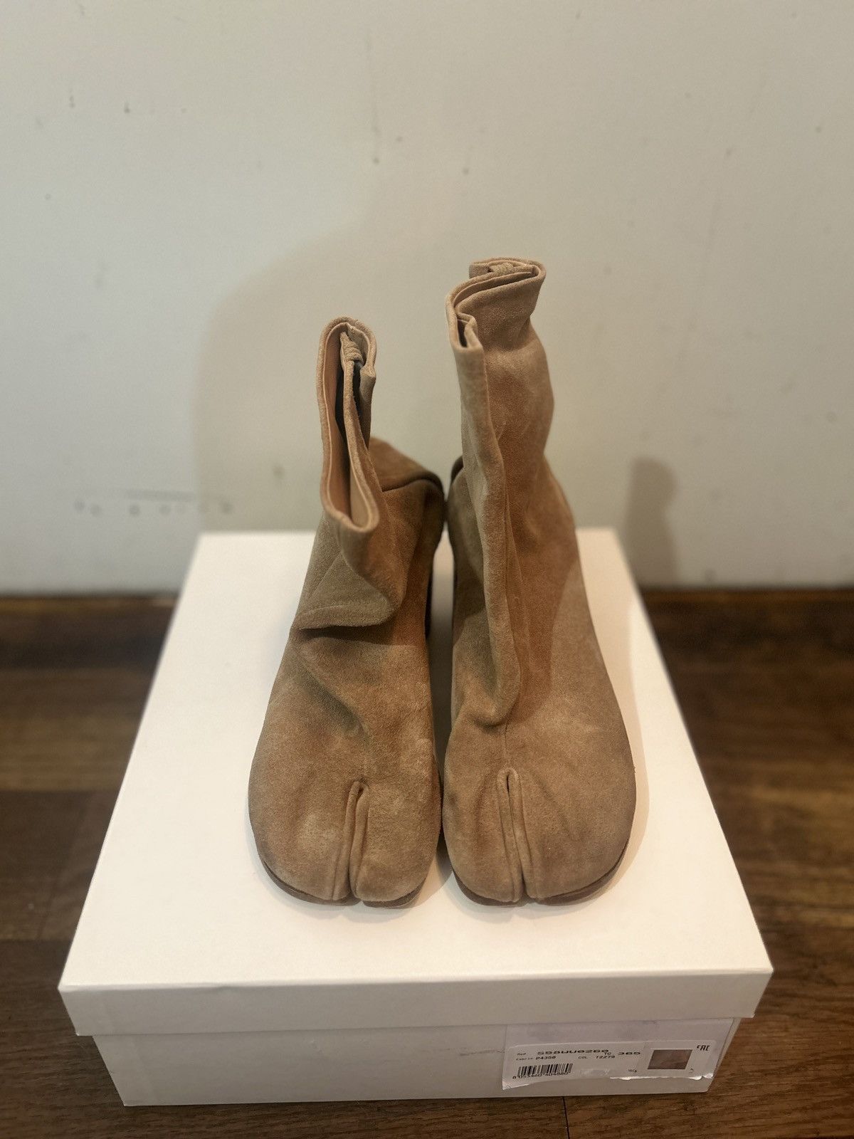 Maison Margiela Margiela suede tabi boot Size US 5.5 / IT 35.5 - 2 Thumbnail