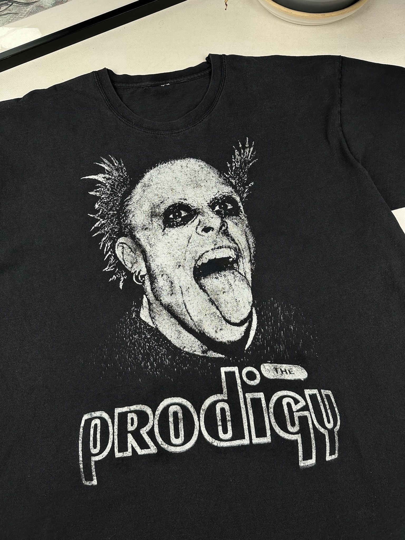 Band Tees Rare Vintage The Prodigy Keith Flint 90s Rave Band T-shirt Size US L / EU 52-54 / 3 - 2 Thumbnail