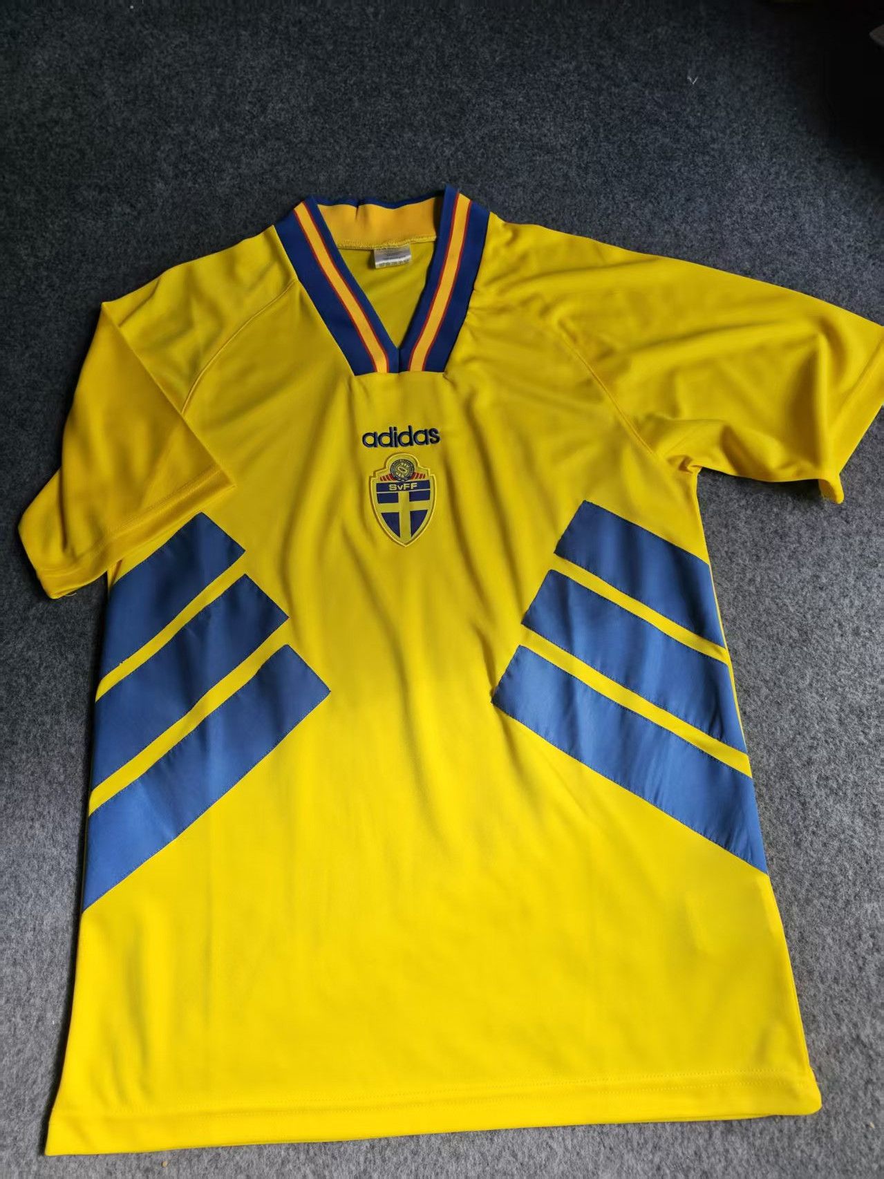 Other 1994 Sweden Jersey Home Size US M / EU 48-50 / 2 - 1 Thumbnail