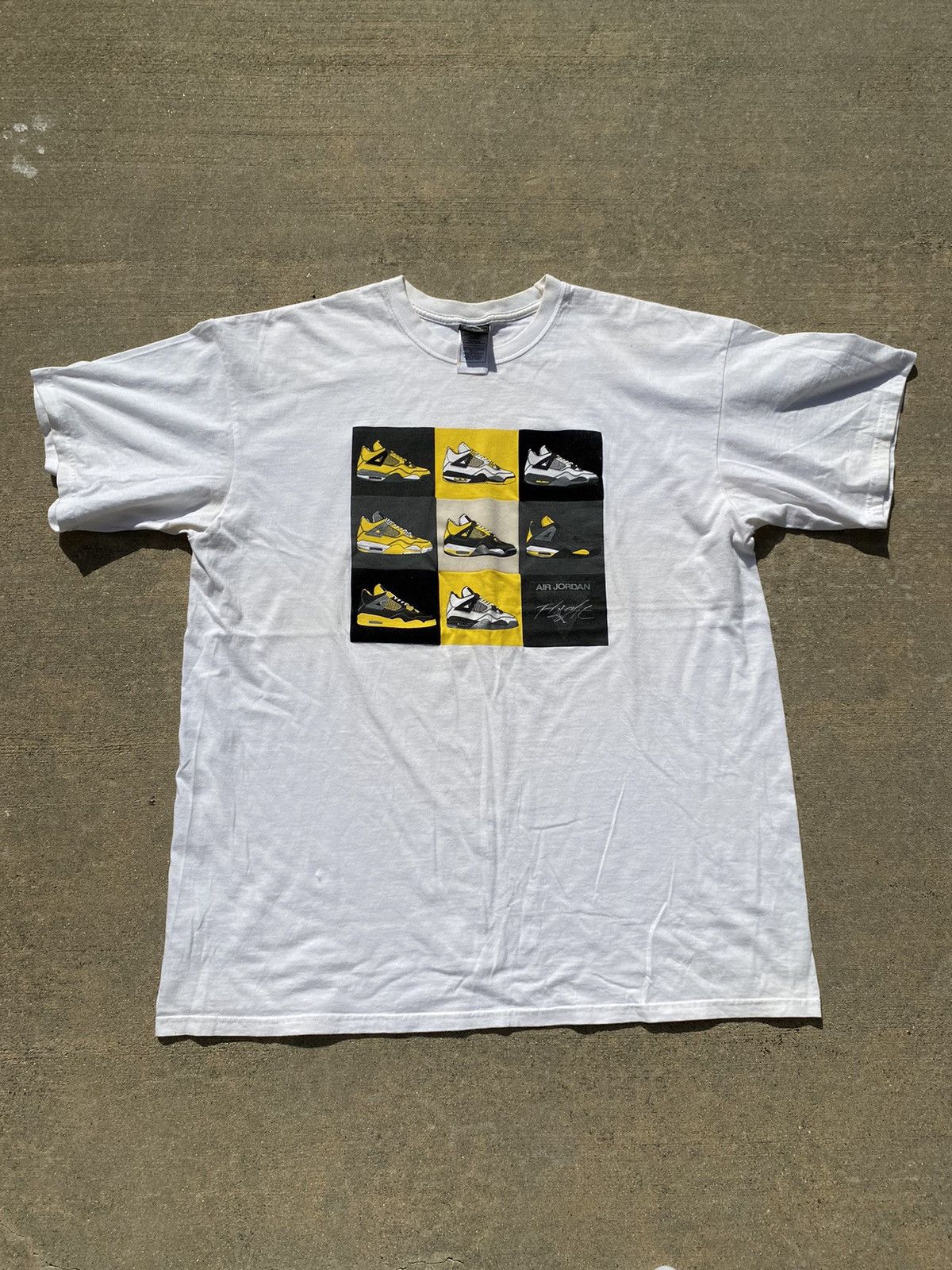 Jordan Brand × Nike × Vintage 2006 Jordan 4 Lightning/Thunder T-Shirt Size US XL / EU 56 / 4 - 1 Thumbnail
