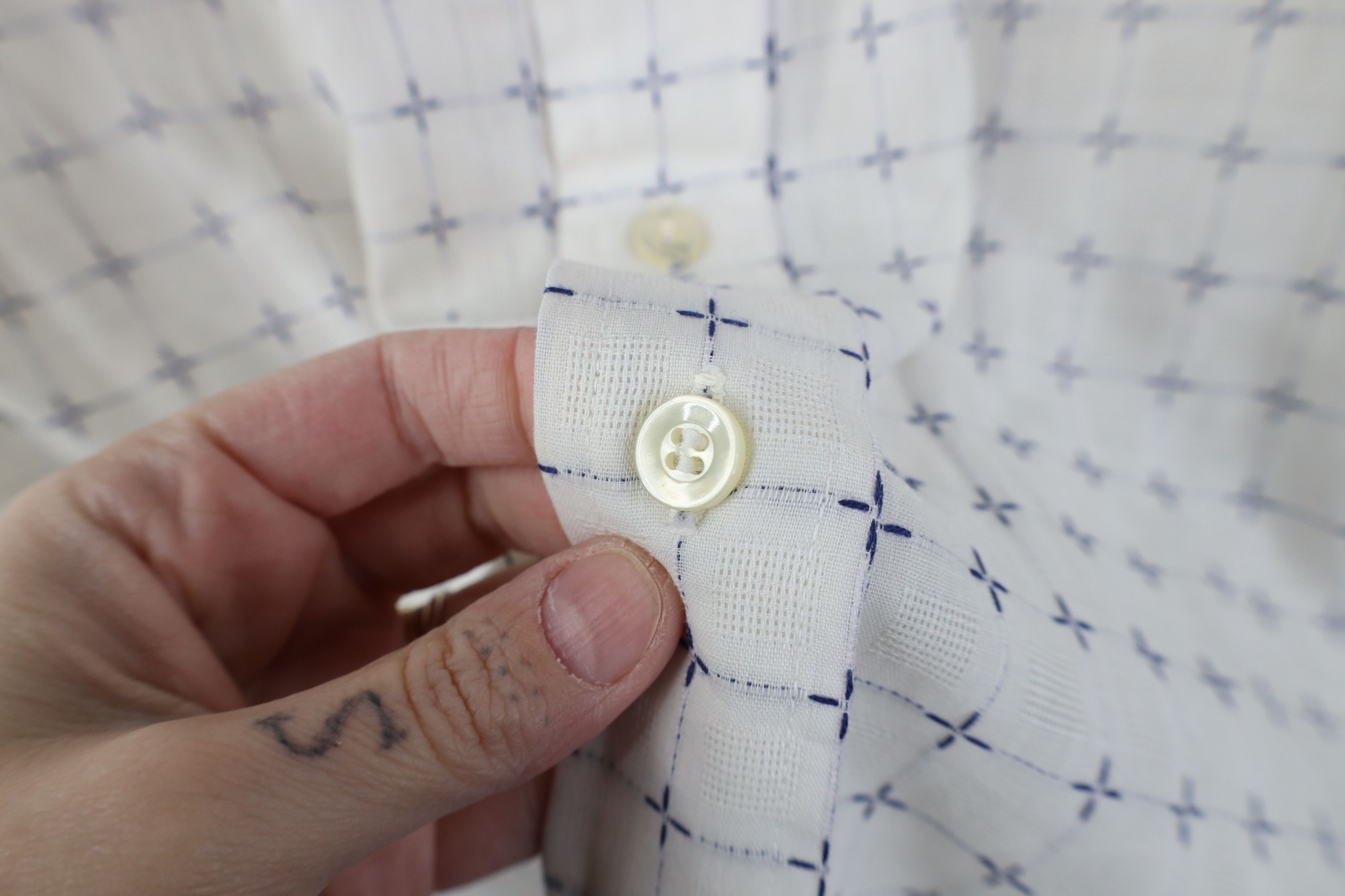 Vintage Vintage 70s Streetwear Knit Dagger Collar Button Shirt USA Size US M / EU 48-50 / 2 - 6 Thumbnail