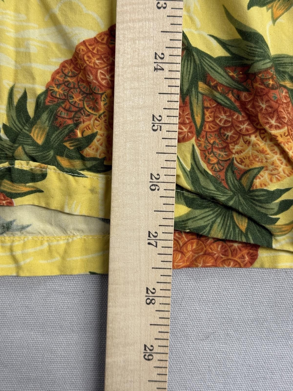 Paradise Found Vintage Mens Hawaiian Shirt Pineapple AOP Made in Hawaii Size US M / EU 48-50 / 2 - 8 Thumbnail