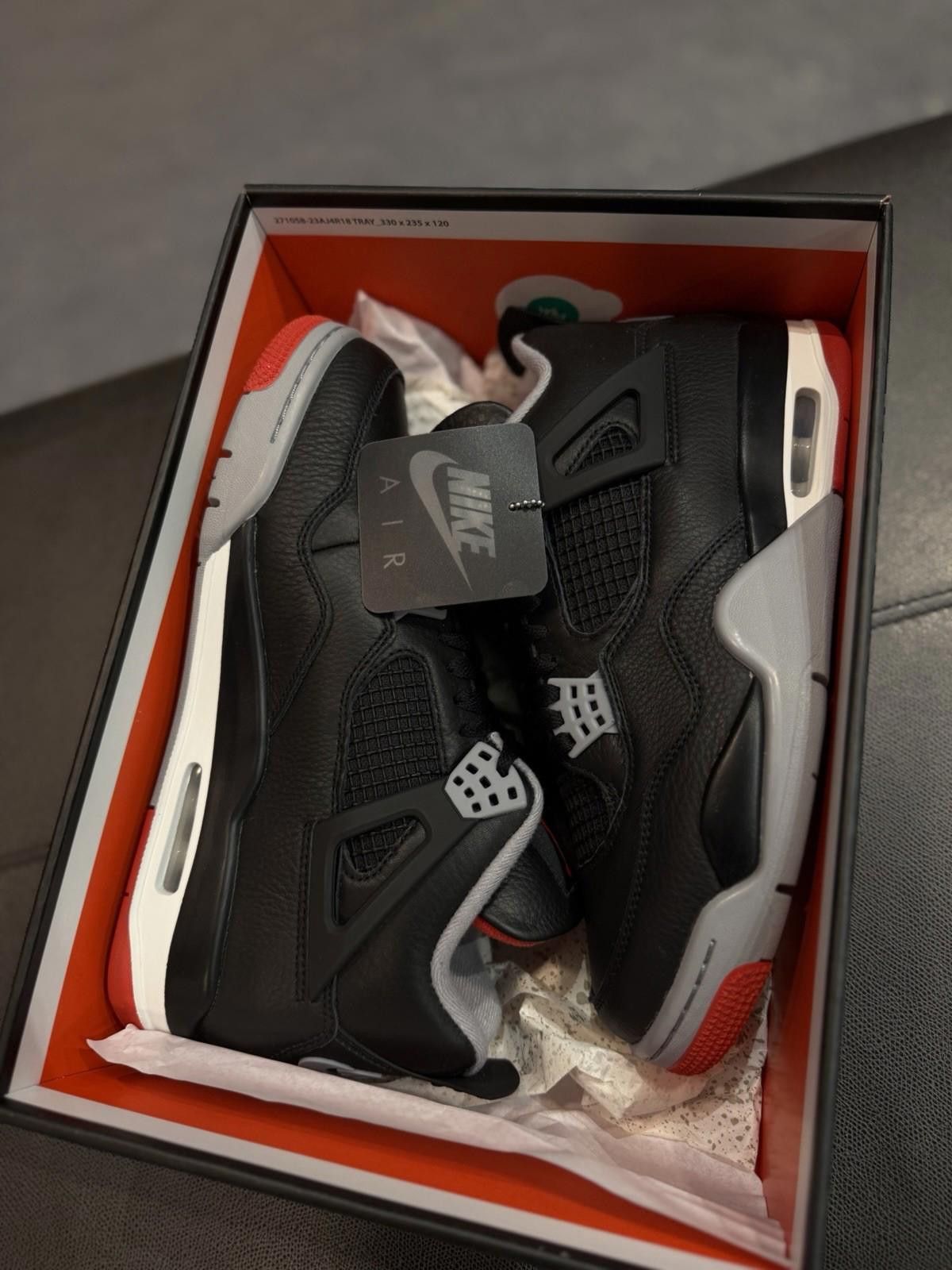 Jordan Brand Size 13 - Air Jordan 4 Men's Retro Bred Reimagined 2024 Size US 13 / EU 46 - 12 Thumbnail