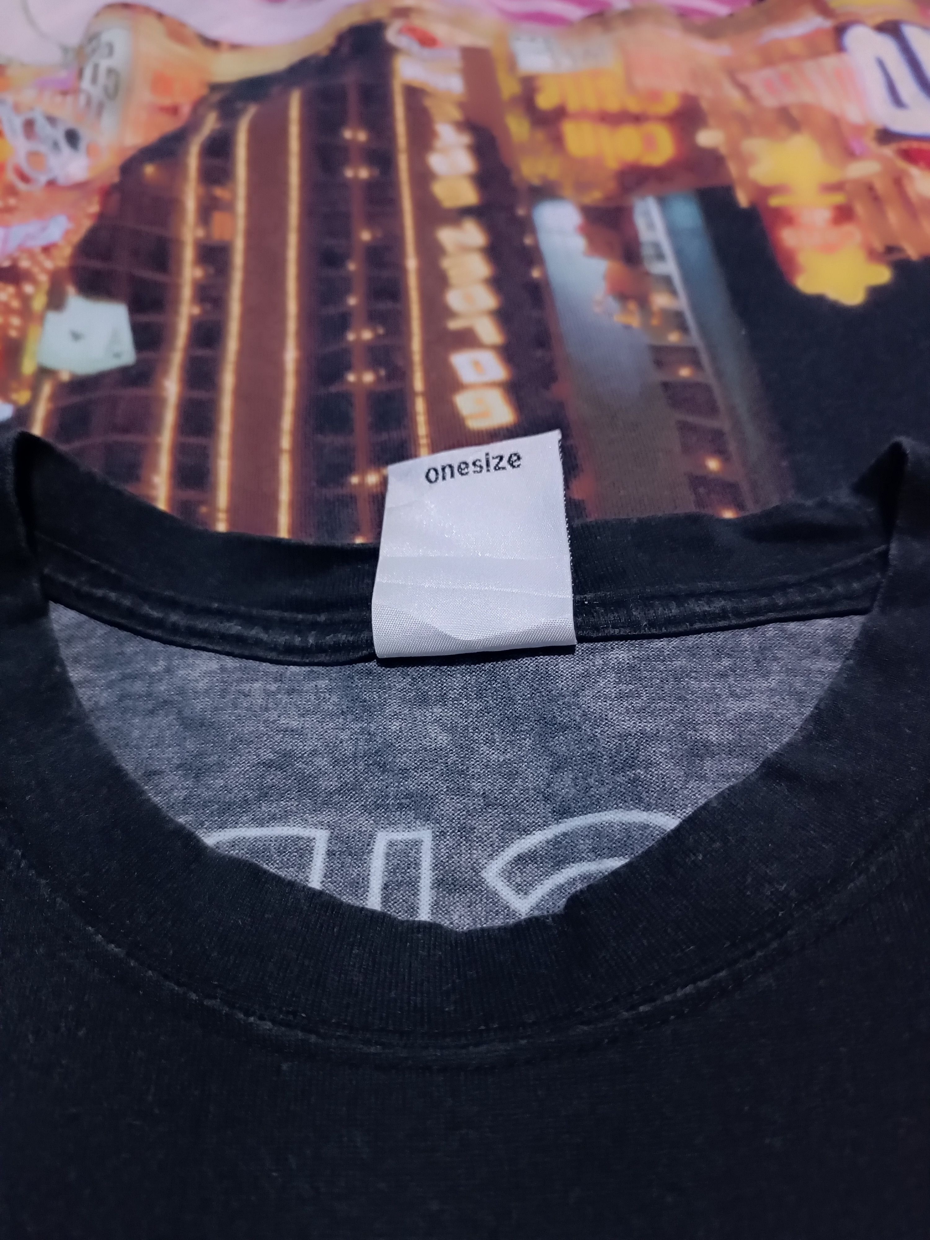 Japanese Brand X Girl Casino Design Short Sleeve T-Shirt Size US M / EU 48-50 / 2 - 9 Thumbnail