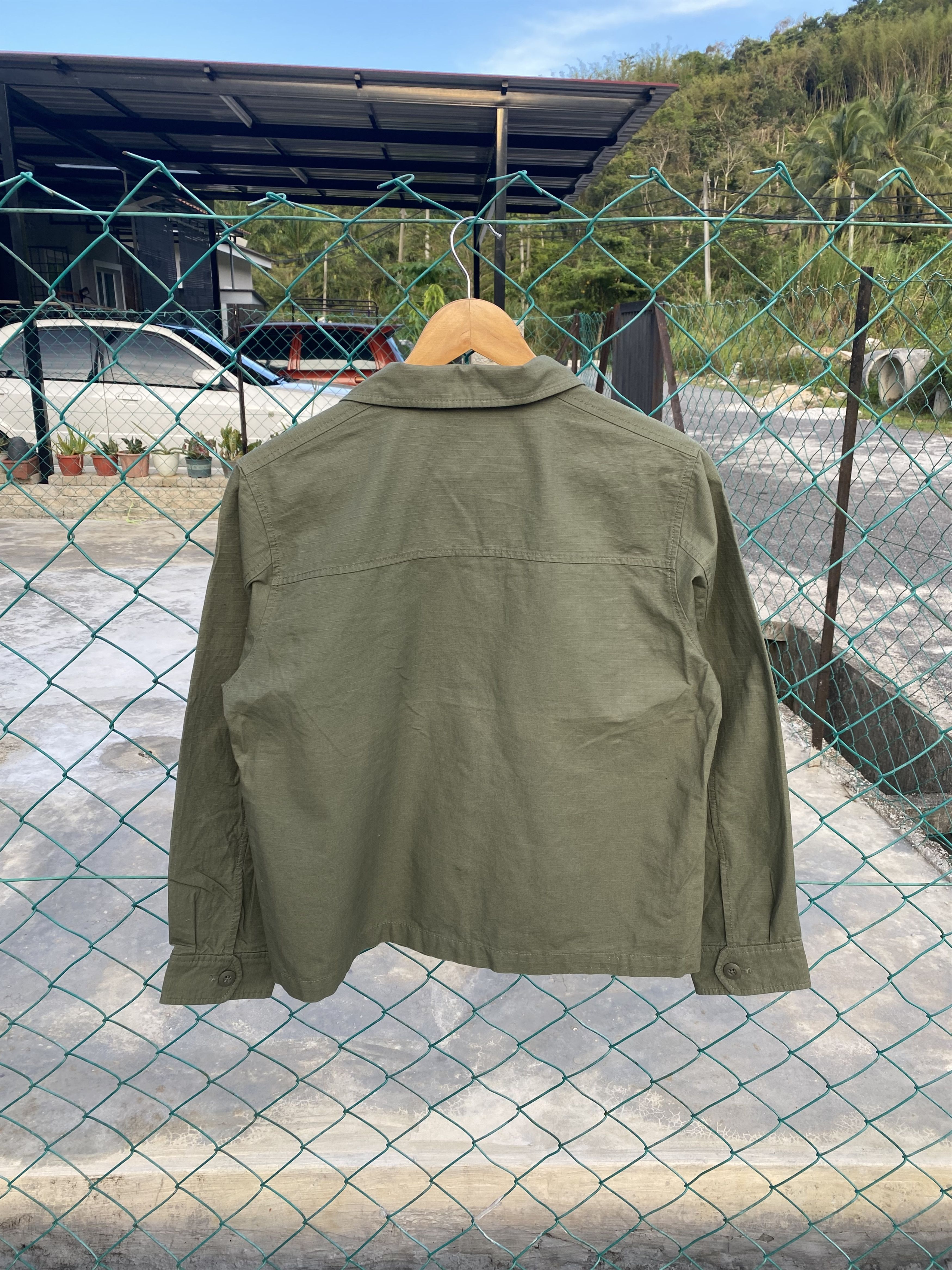 Japanese Brand Uniqlo military long sleeve shirts Size M / US 6-8 / IT 42-44 - 2 Thumbnail