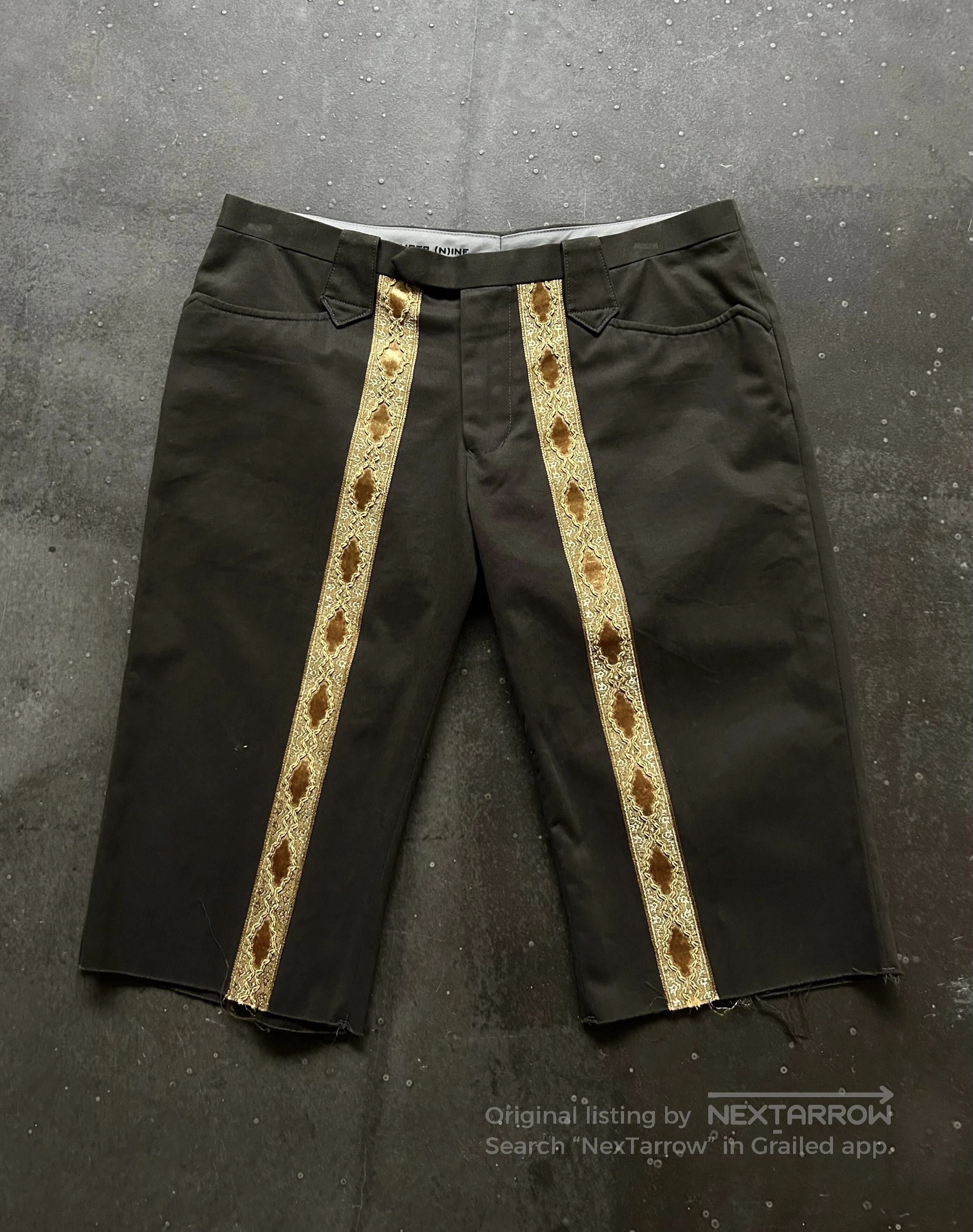 Number (N)ine embroidered shorts with gold trim. Size US 30 / EU 46 - 1 Thumbnail