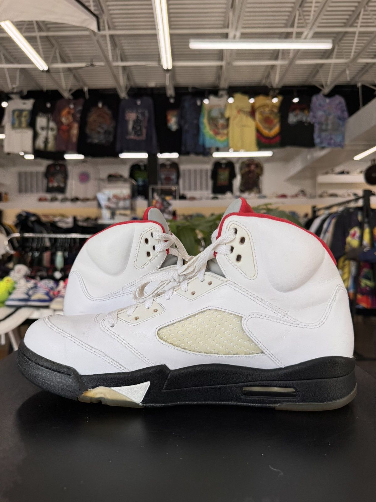Jordan Brand Air Jordan 5 Fire Red Size 11.5 (2013) Size US 11.5 / EU 44-45 - 9 Thumbnail
