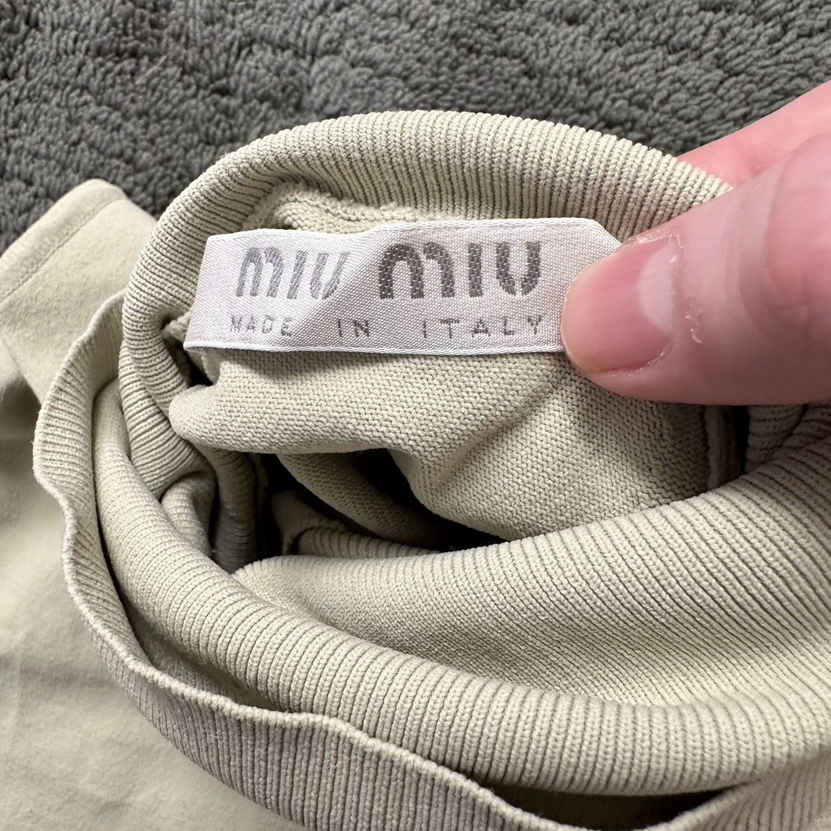 Miu Miu Archive Miu Miu Spring 2000 Sleeveless Sweater Vintage Size S / US 4 / IT 40 - 3 Thumbnail