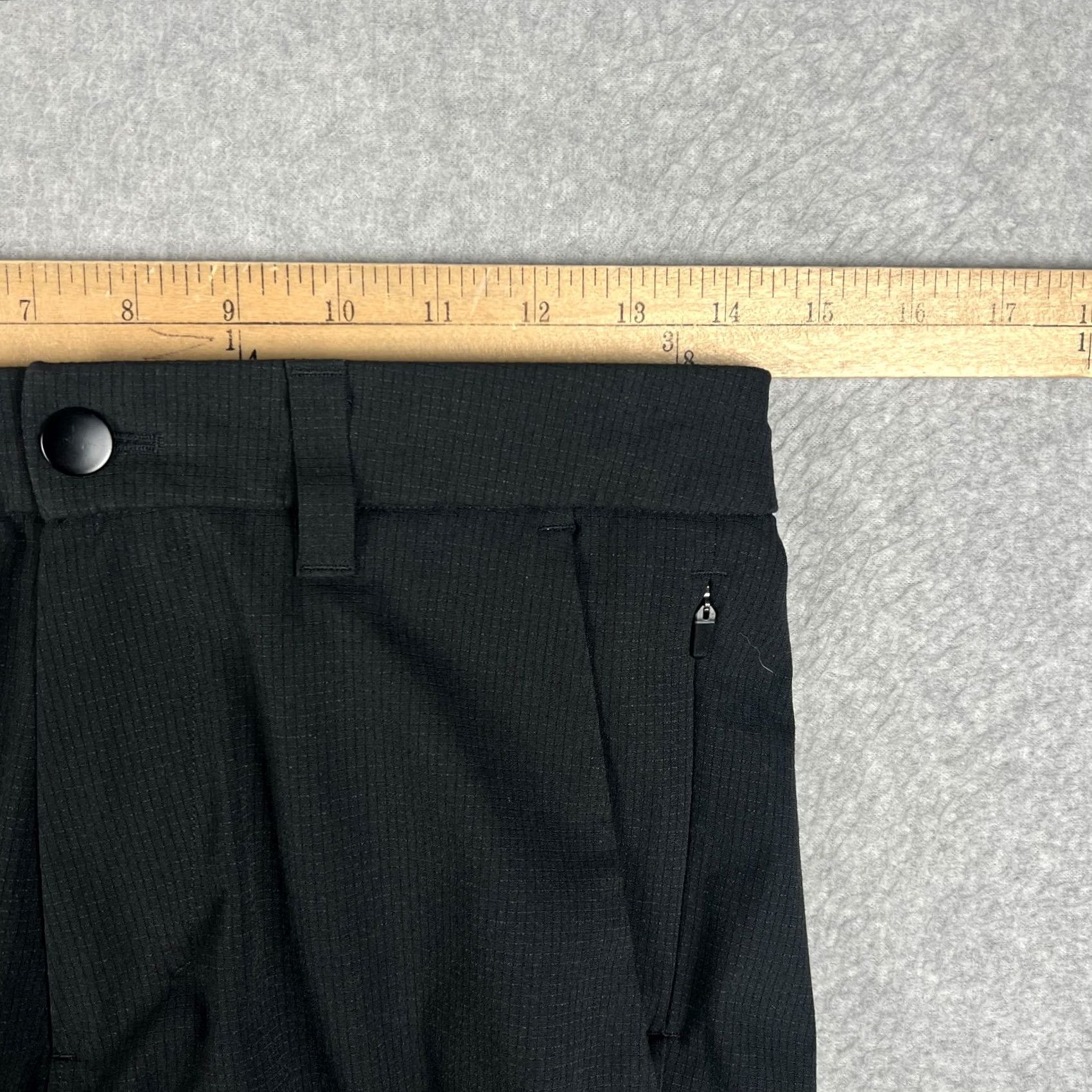 Lululemon Lululemon Commission Pants Mens 28x30 Black Slim Fit Ventlight Stretch M5952S Size US 28 / EU 44 - 4 Thumbnail