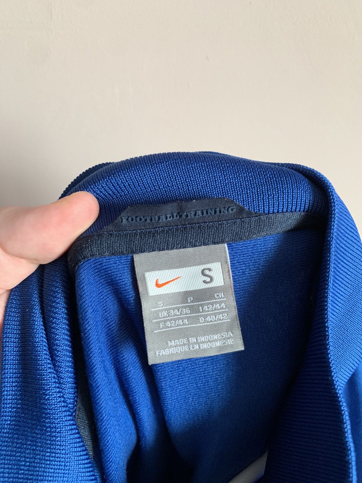 Nike Barcelona 2008 Training Football Jacket Nike Vintage Soccer Size US S / EU 44-46 / 1 - 11 Thumbnail