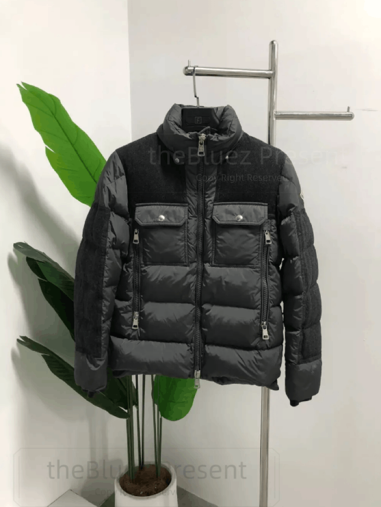 Moncler moncler cashmere down coat in black Size US M / EU 48-50 / 2 - 1 Thumbnail