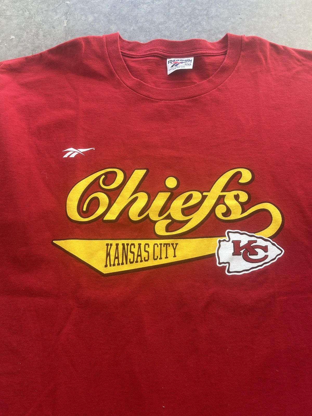 NFL × Reebok × Vintage Vintage 90s Kansas City Chiefs Graphic Tee NFL Pro Line Size US XXL / EU 58 / 5 - 2 Thumbnail