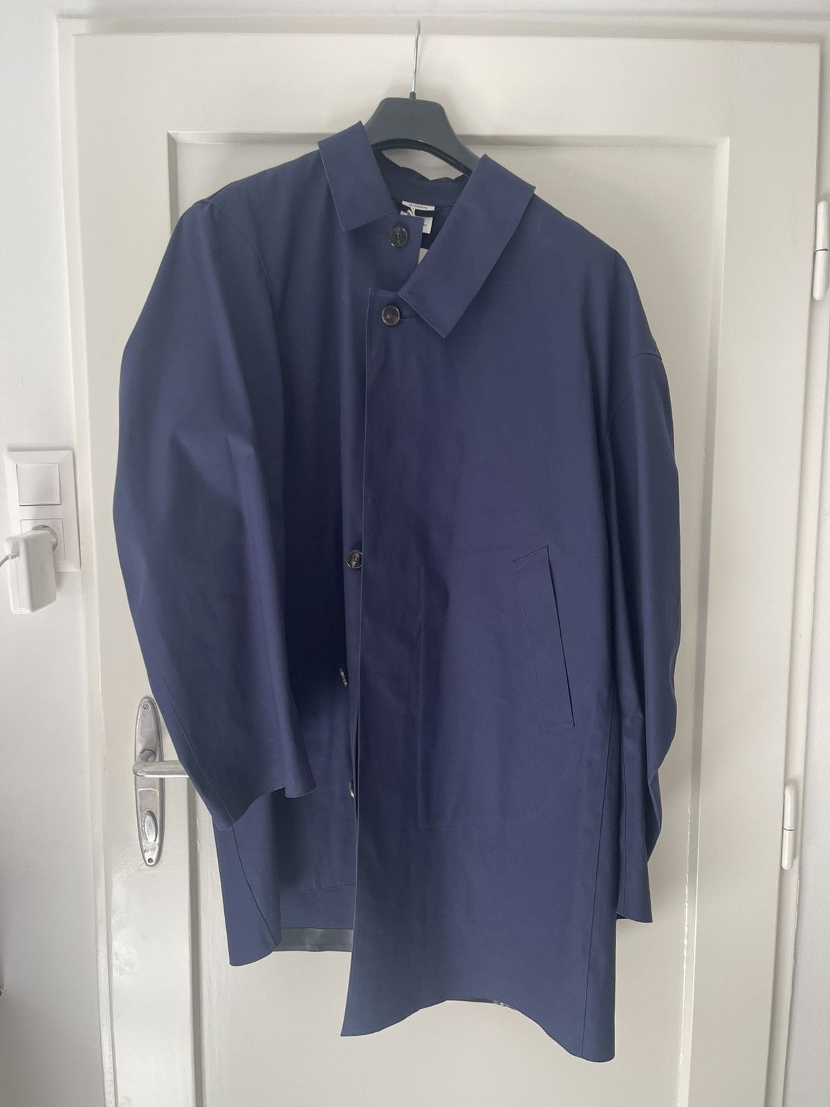 Mackintosh × Vetements Asymmetric Oversized Coat Ete 2017 Size US S / EU 44-46 / 1 - 1 Thumbnail