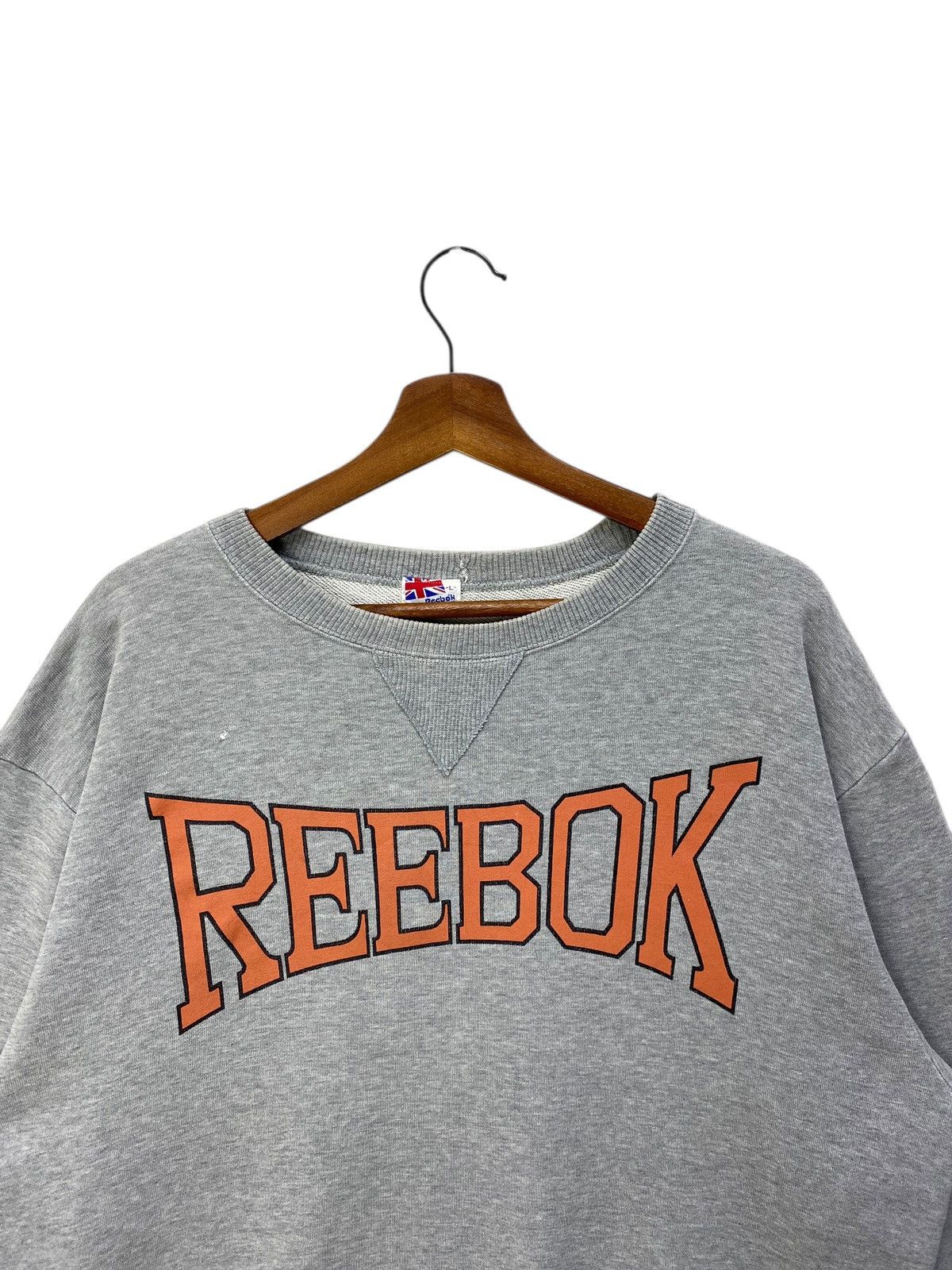 Reebok Vintage Reebok Big Spellout Made In Japan Crewneck Size L Size US L / EU 52-54 / 3 - 2 Thumbnail