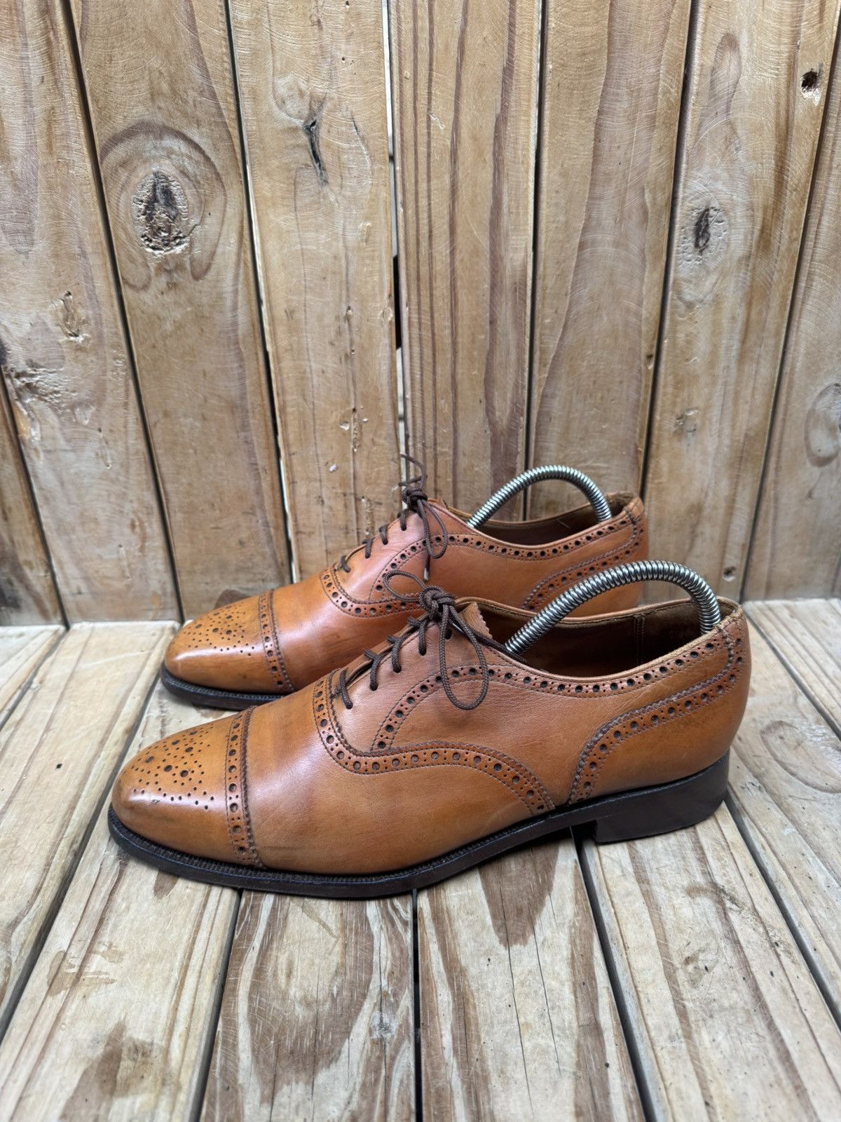 Crockett & Jones Crockett & Jones x Barneys Newyork Men’s dress shoes US 9.5D Size US 9.5 / EU 42-43 - 9 Thumbnail