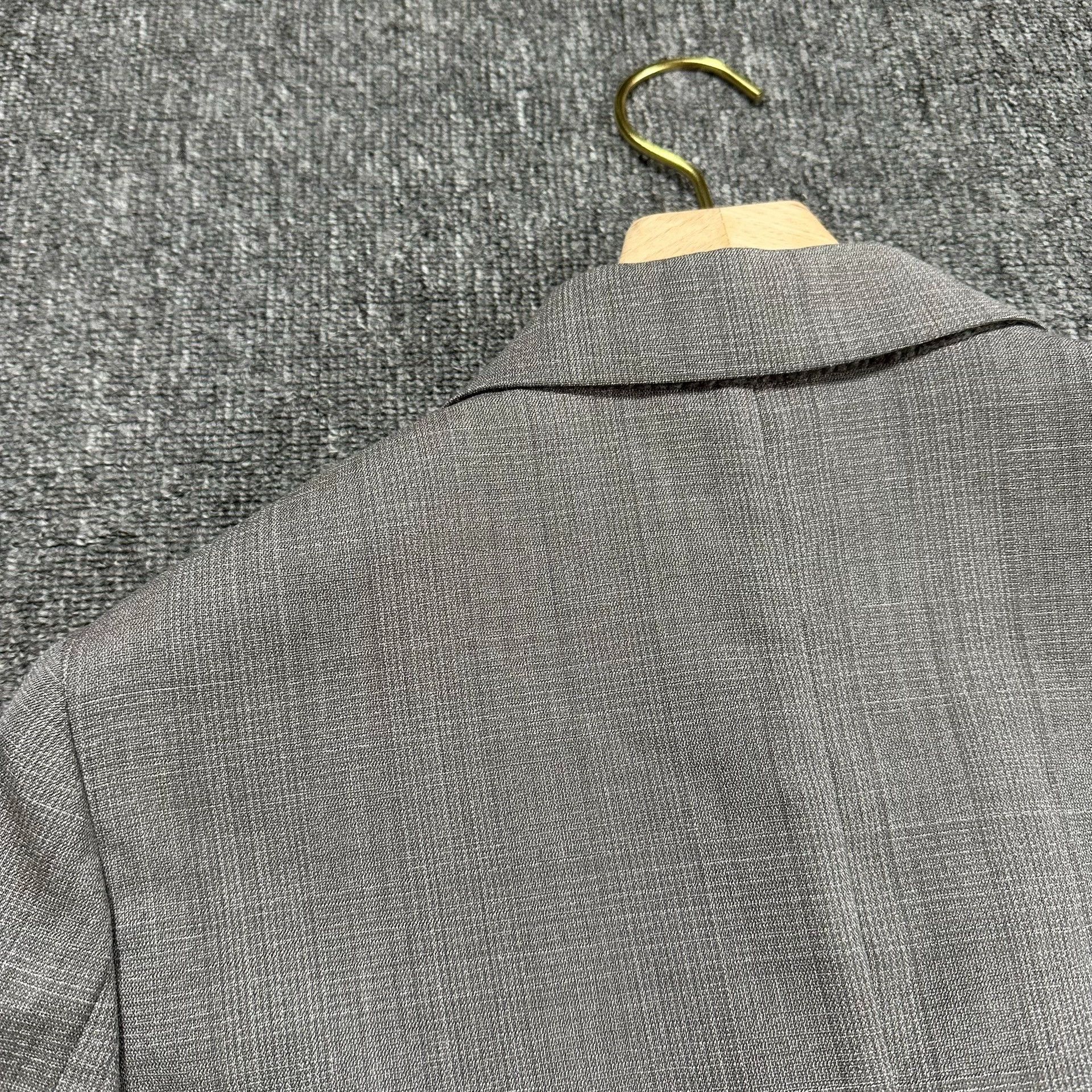 Dior Dior Gray Double Breasted Suit Jacket Size US M / EU 48-50 / 2 - 4 Thumbnail