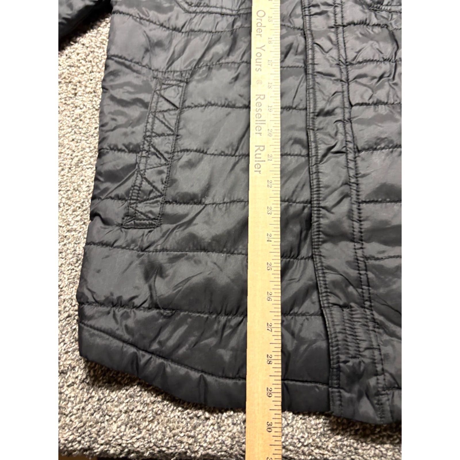 Quiksilver Quiksilver Jacket Mens Small Black Quilted Lightweight Collared Outdoor Snap Up Size US S / EU 44-46 / 1 - 5 Thumbnail