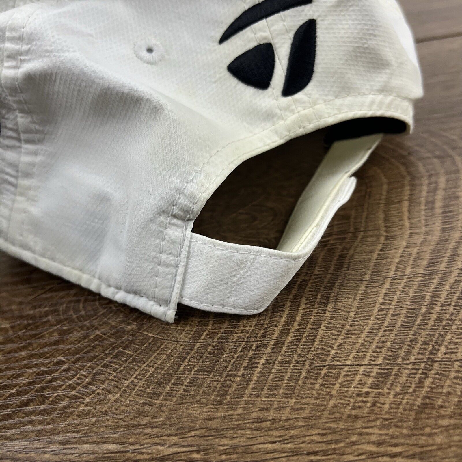 Other TaylorMade Golf Hat Daytona Beach White Adjustable Hat 2014 Size ONE SIZE - 11 Thumbnail