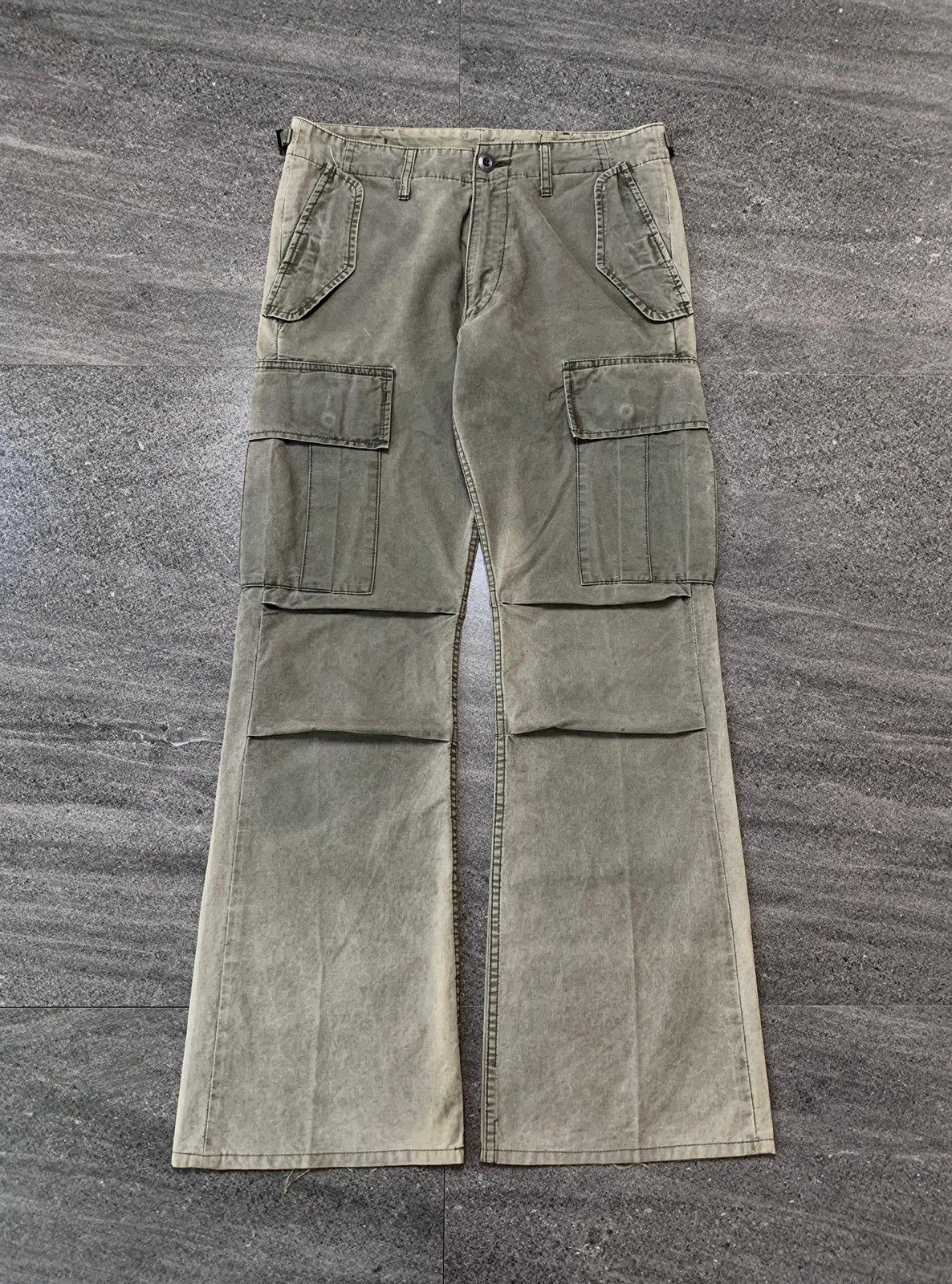 Kazuyuki Kumagai Attachment FREE TAX! Faded Cargo Flared Pants - 30” Size US 30 / EU 46 - 2 Thumbnail