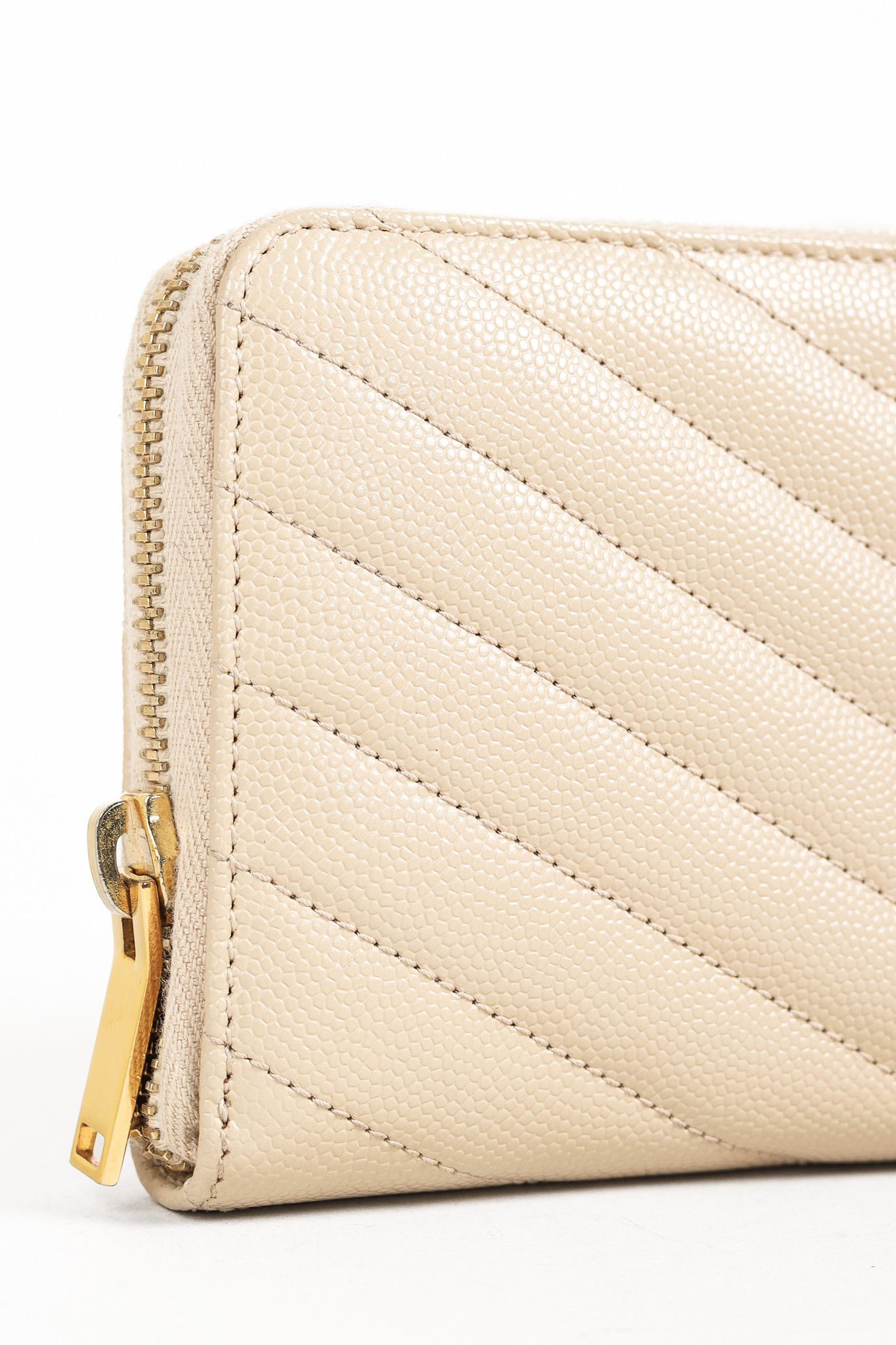 Saint Laurent Paris Saint Laurent Grain de Poudre Mattelasse Chevron YSL Wallet Size ONE SIZE - 5 Thumbnail