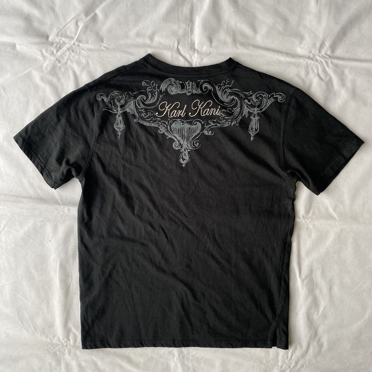 Japanese Brand × Karl Kani Karl Kani Black Gothic Cross Typography 1989 Designs Tees Size US L / EU 52-54 / 3 - 13 Thumbnail