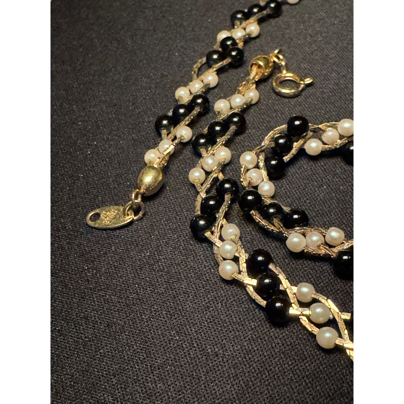 Other Vintage Trifari Gold Tone Black White Beads 23in Necklace Size ONE SIZE - 2 Thumbnail