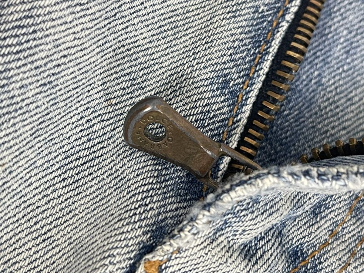 Dolce & Gabbana × Vintage Vintage D&G Dolce Gabbana Distressed Jeans Size US 35 - 10 Thumbnail
