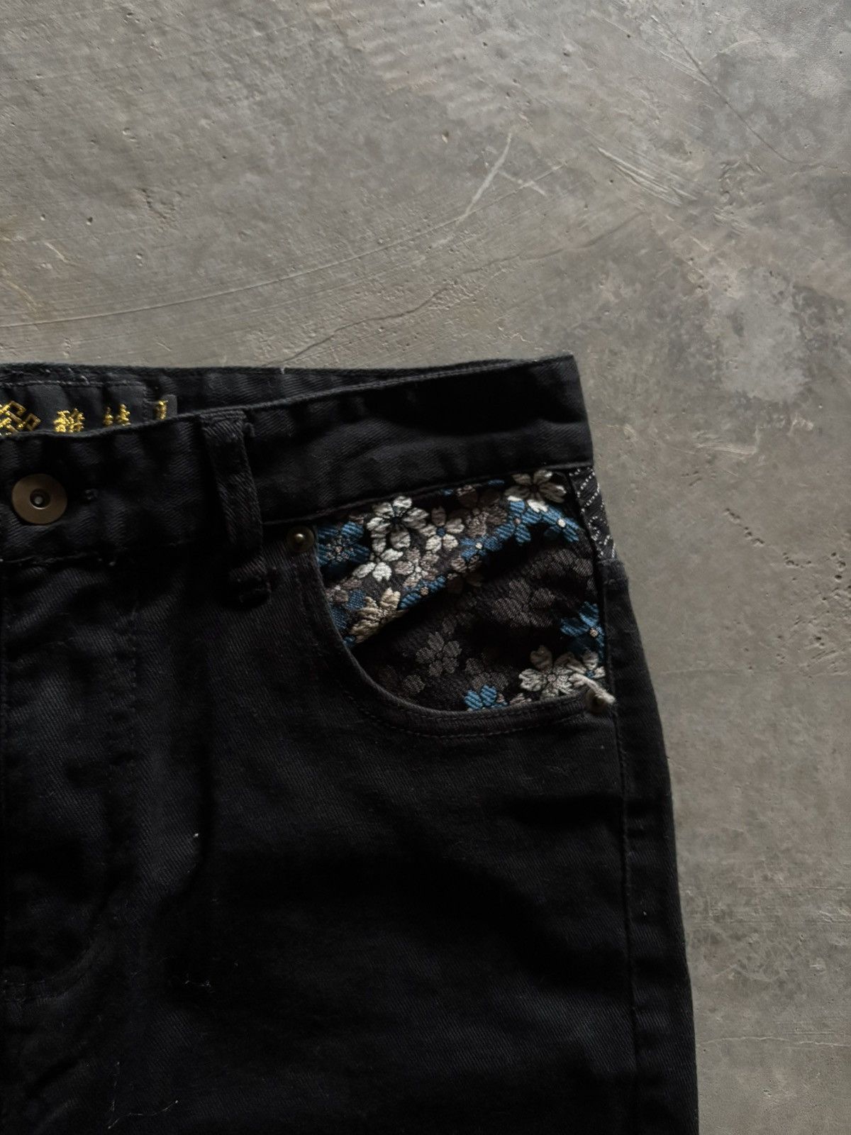 Karakuri Tamashii SUKAJAN SAKURA ORIENTAL JAPANESE CROPPED PANT MULTIPOCKET Size US 29 - 10 Thumbnail
