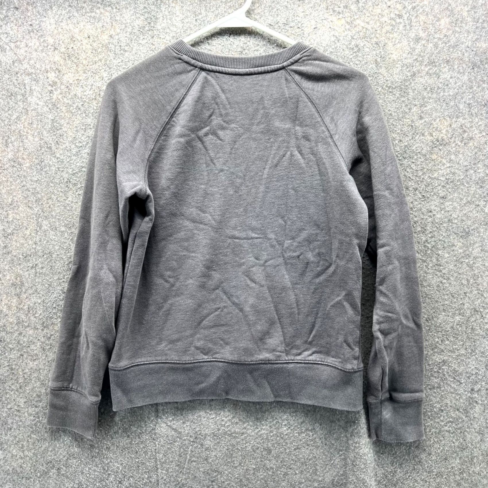 Under Armour VINTAGE Under Armour Sweatshirt Womens Small Gray ColdGear Pocket Logo Pullover Fleece Size S / US 4 / IT 40 - 2 Thumbnail