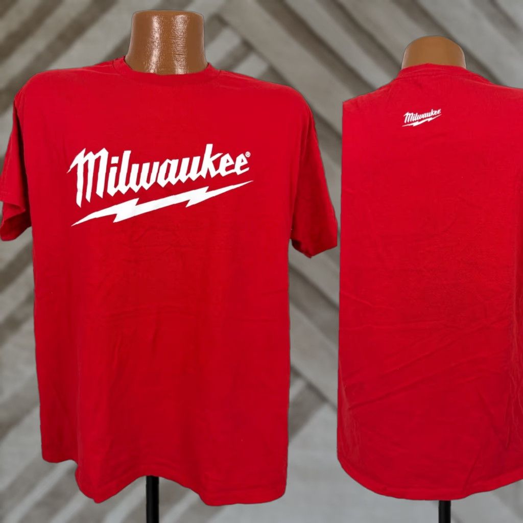 Gildan VINTAGE Milwaukee Tool Shirt Adult Large Red Logo Work M18 M12 Construction Short Sleeve Size US L / EU 52-54 / 3 - 1 Thumbnail