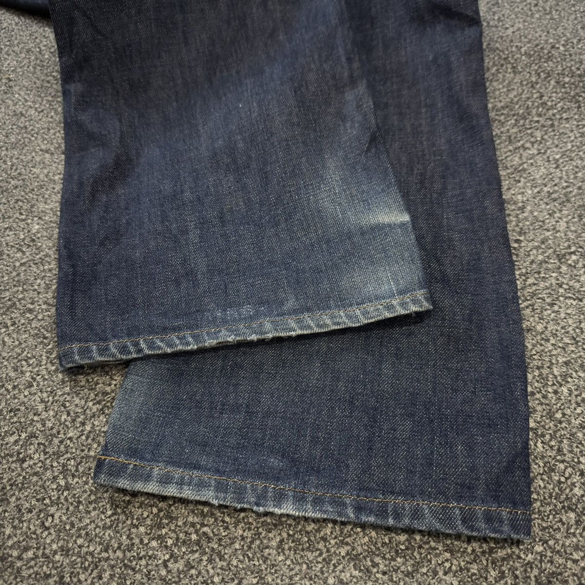 Levi's Vintage Clothing Vintage 90s Levis 509 Button Fly Distressed Blue Denim W31 Size US 31 - 11 Thumbnail