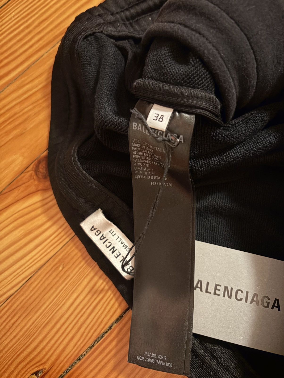 Balenciaga Balenciaga Sporty B Flared Sweats Size US 31 - 9 Thumbnail