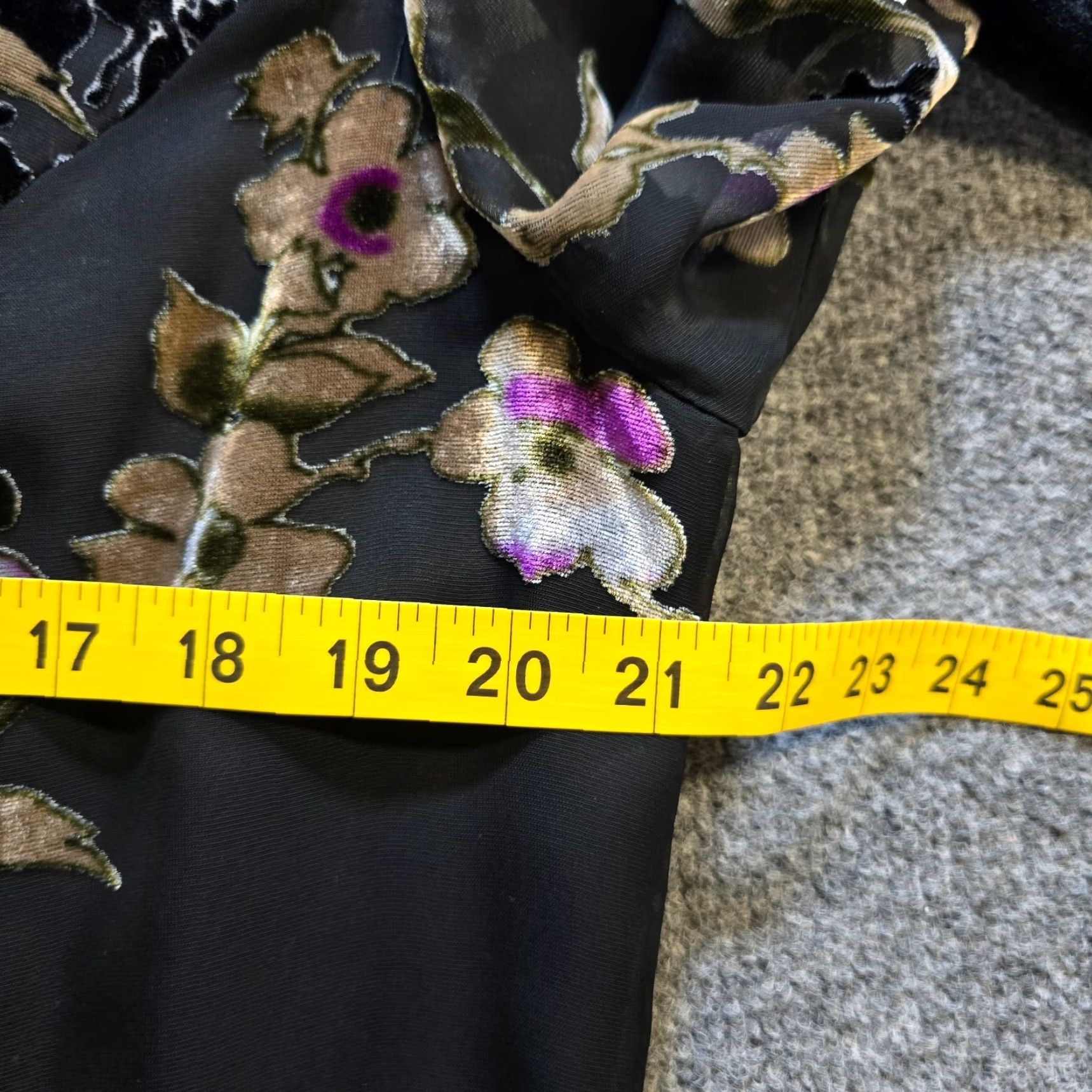 Velvet VINTAGE JR Nites Top Womens 14W Black Floral Velvet Burnout Witch Whimsy Goth Shirt Blouse Womens Size XL / US 12-14 / IT 48-50 - 7 Thumbnail
