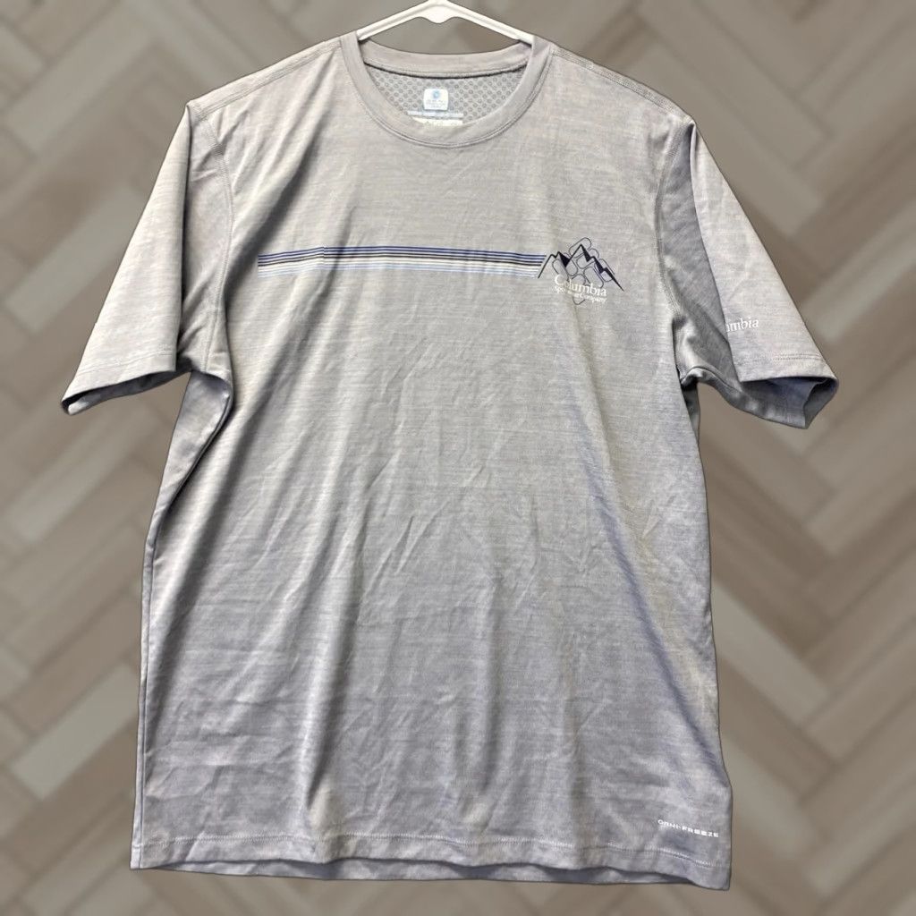 Vintage Columbia T-Shirt Mens M Gray Crew Neck Short Sleeve Casual Tops /104-41 Size US M / EU 48-50 / 2 - 1 Thumbnail